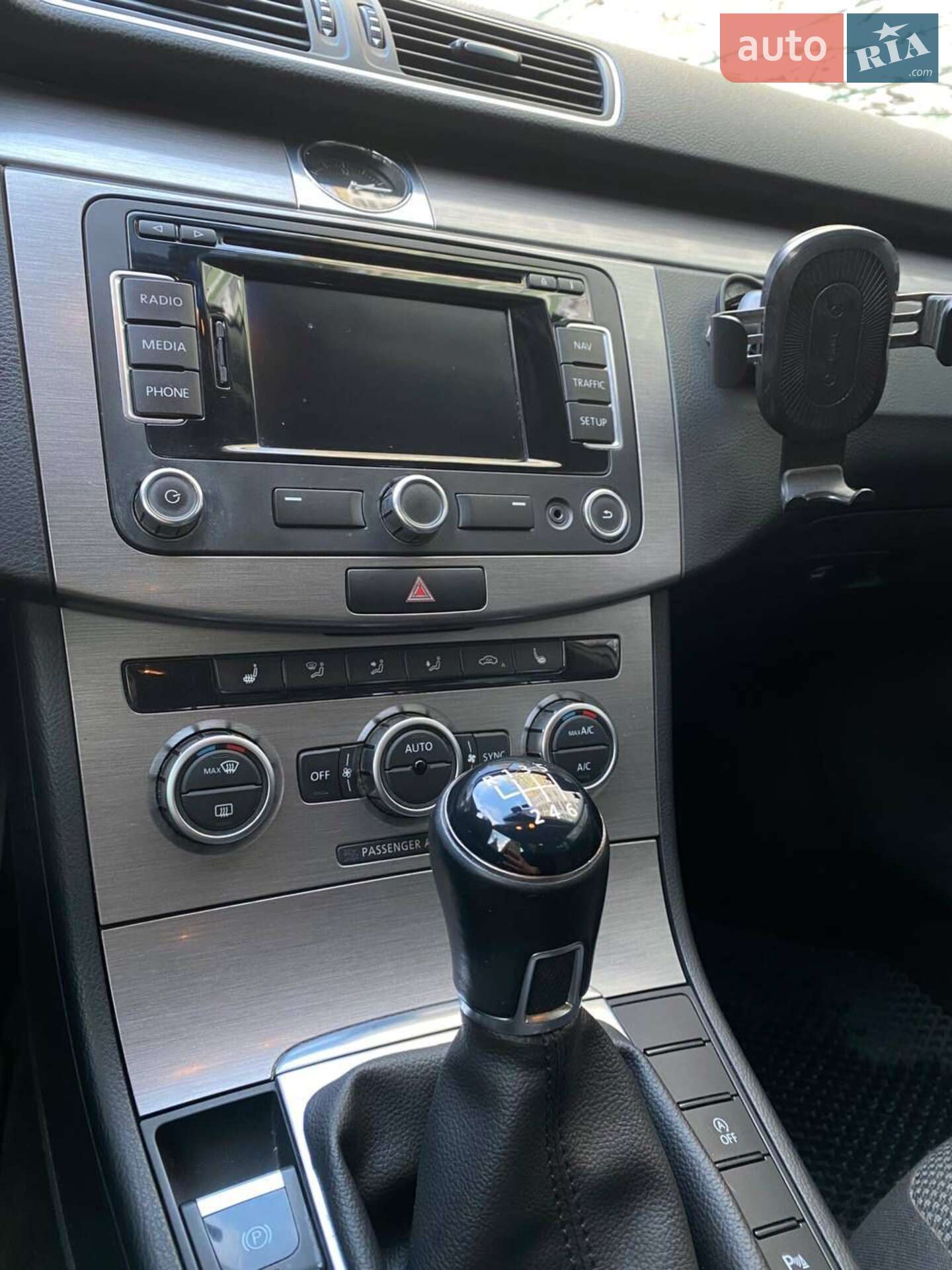 Volkswagen Passat 2012 VIN WVWZZZ3CZDE027458 фото оголошення 15 з 17