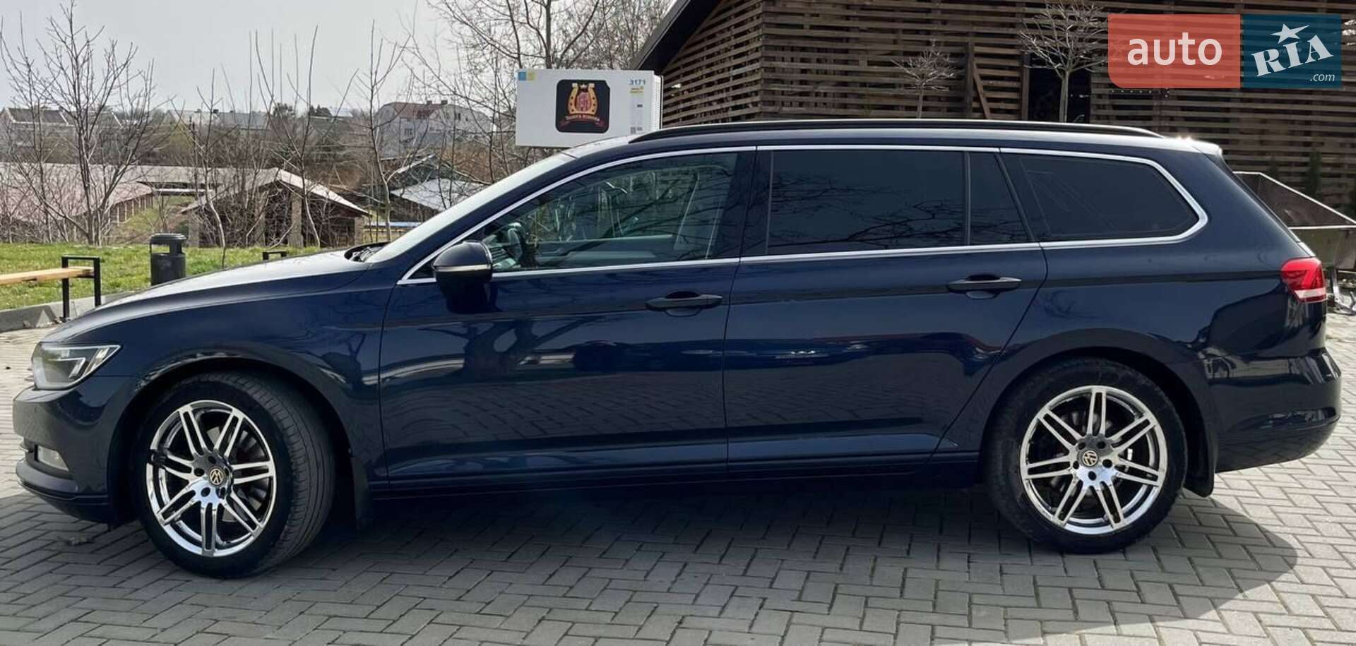 Volkswagen Passat 2016 VIN WVWZZZ3CZHE090794 фото оголошення 9 з 136