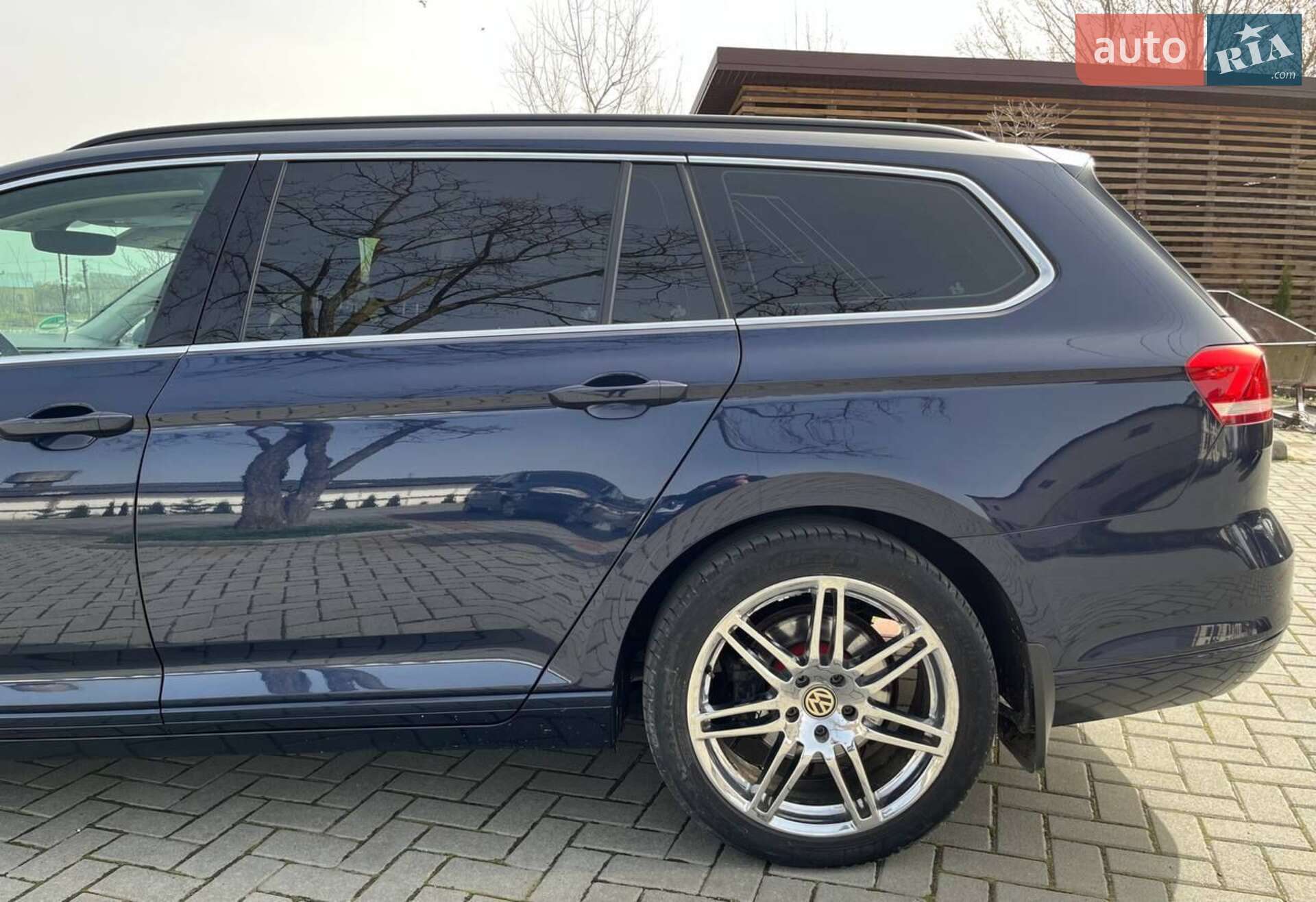 Volkswagen Passat 2016 VIN WVWZZZ3CZHE090794 фото оголошення 17 з 136