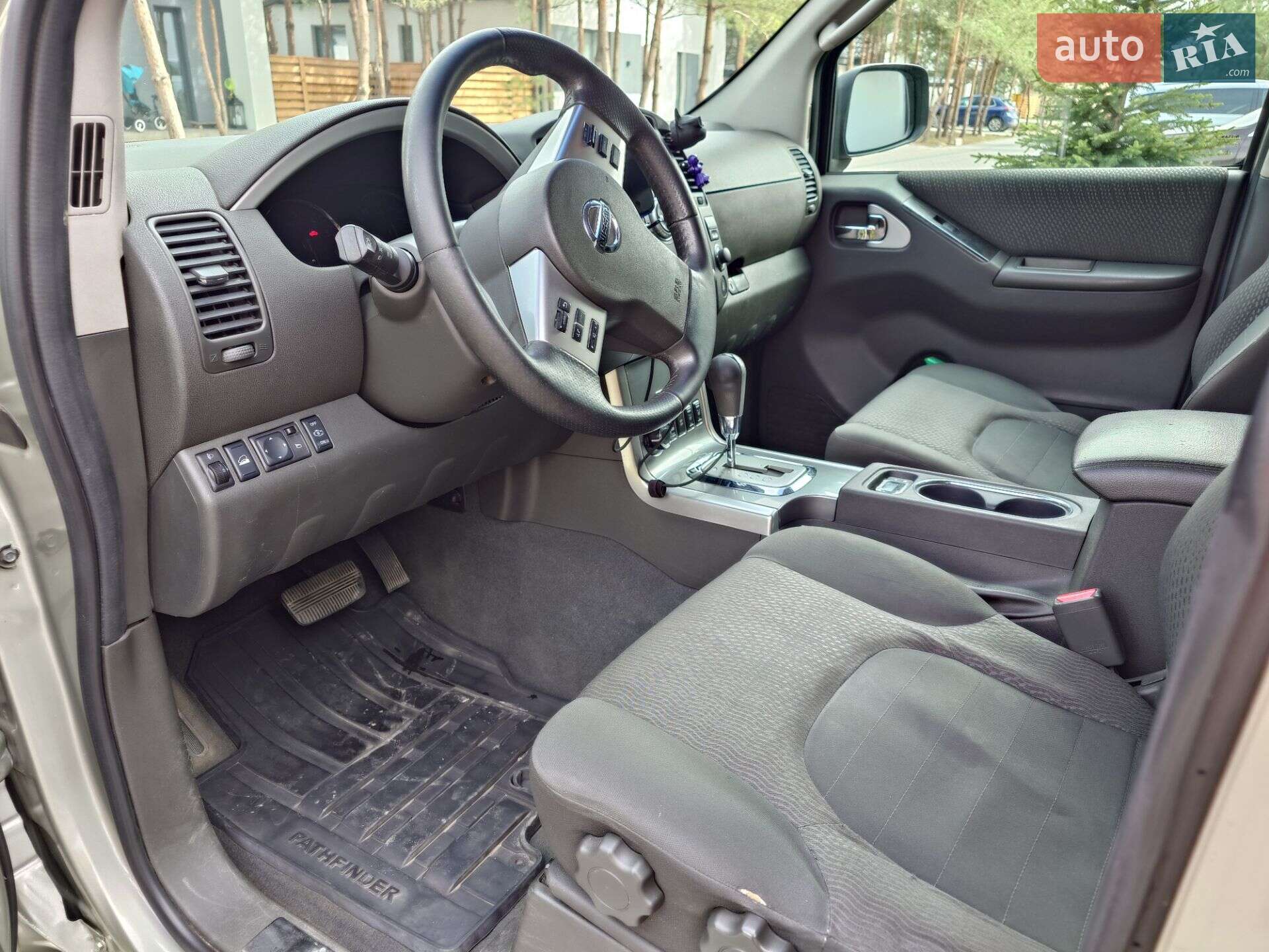 Nissan Pathfinder 2010 VIN VSKJVWR51U0387751 фото оголошення 4 з 42
