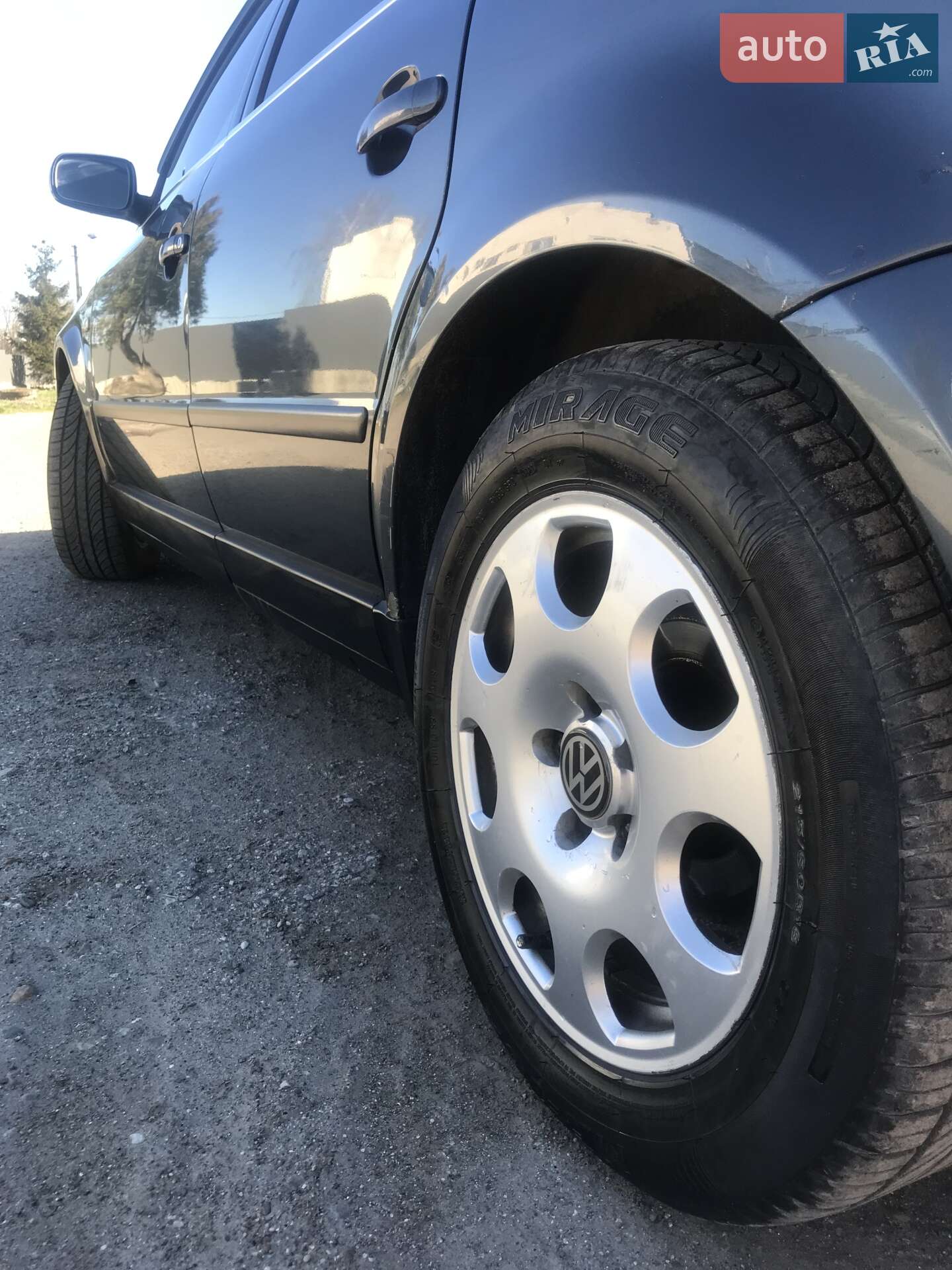 Volkswagen Passat 2001 VIN WVWZZZ3BZ2E157054 фото оголошення 22 з 60