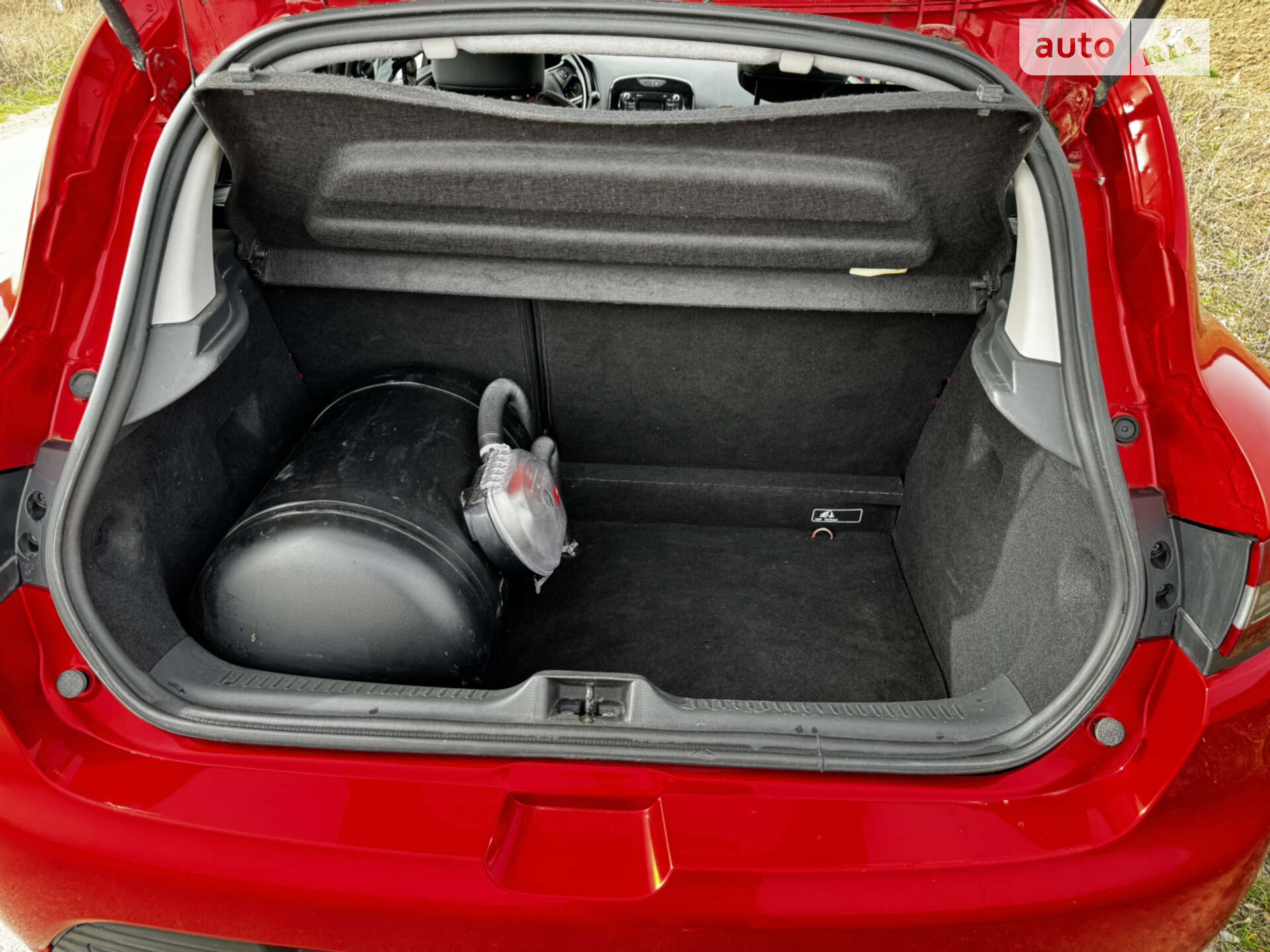 Renault Clio 2012 VIN VF15R0G0H48163720 фото оголошення 3 з 9