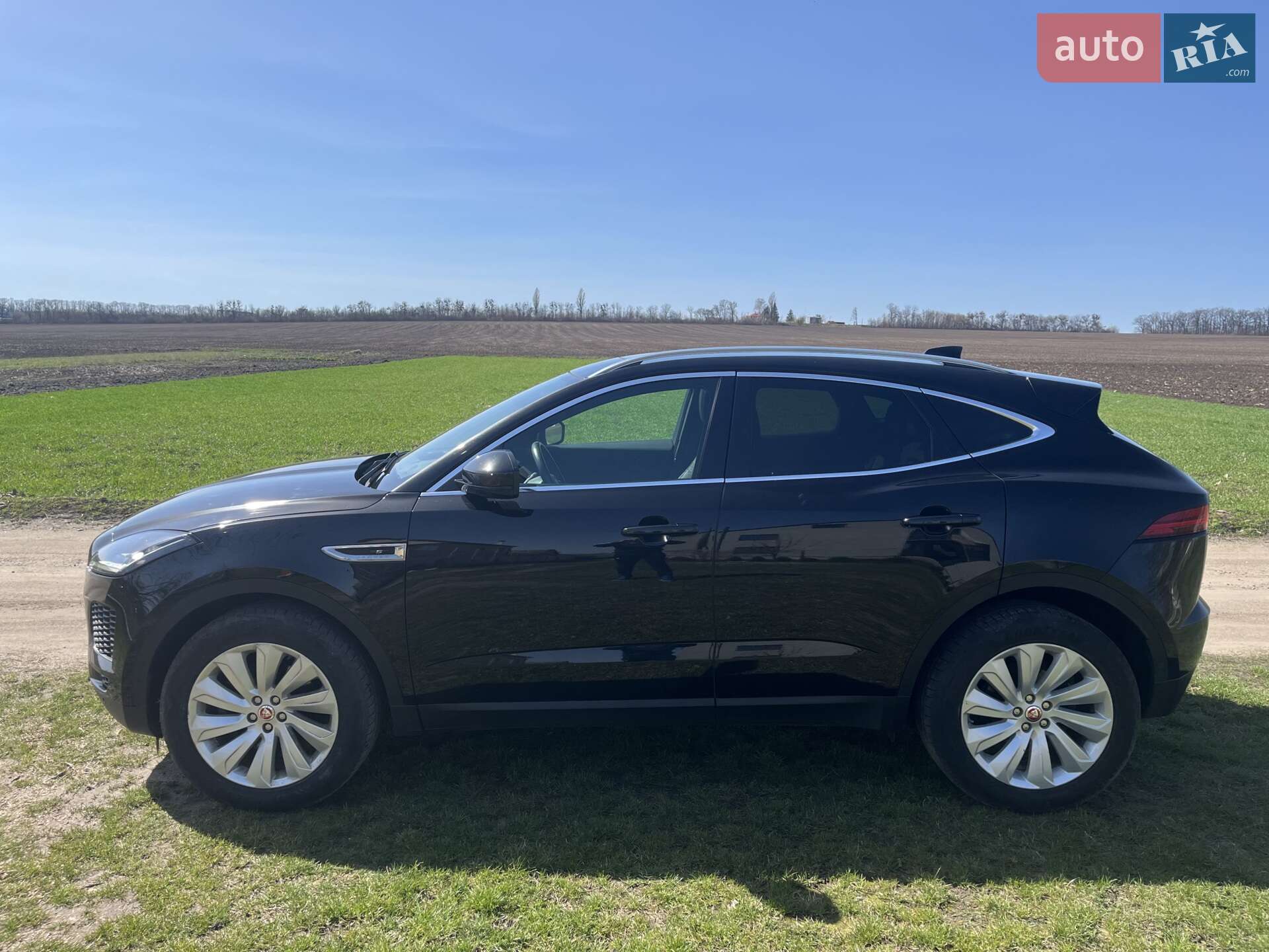 Jaguar E-Pace 2017 VIN SADFA2BN8J1Z03301 фото оголошення 7 з 22