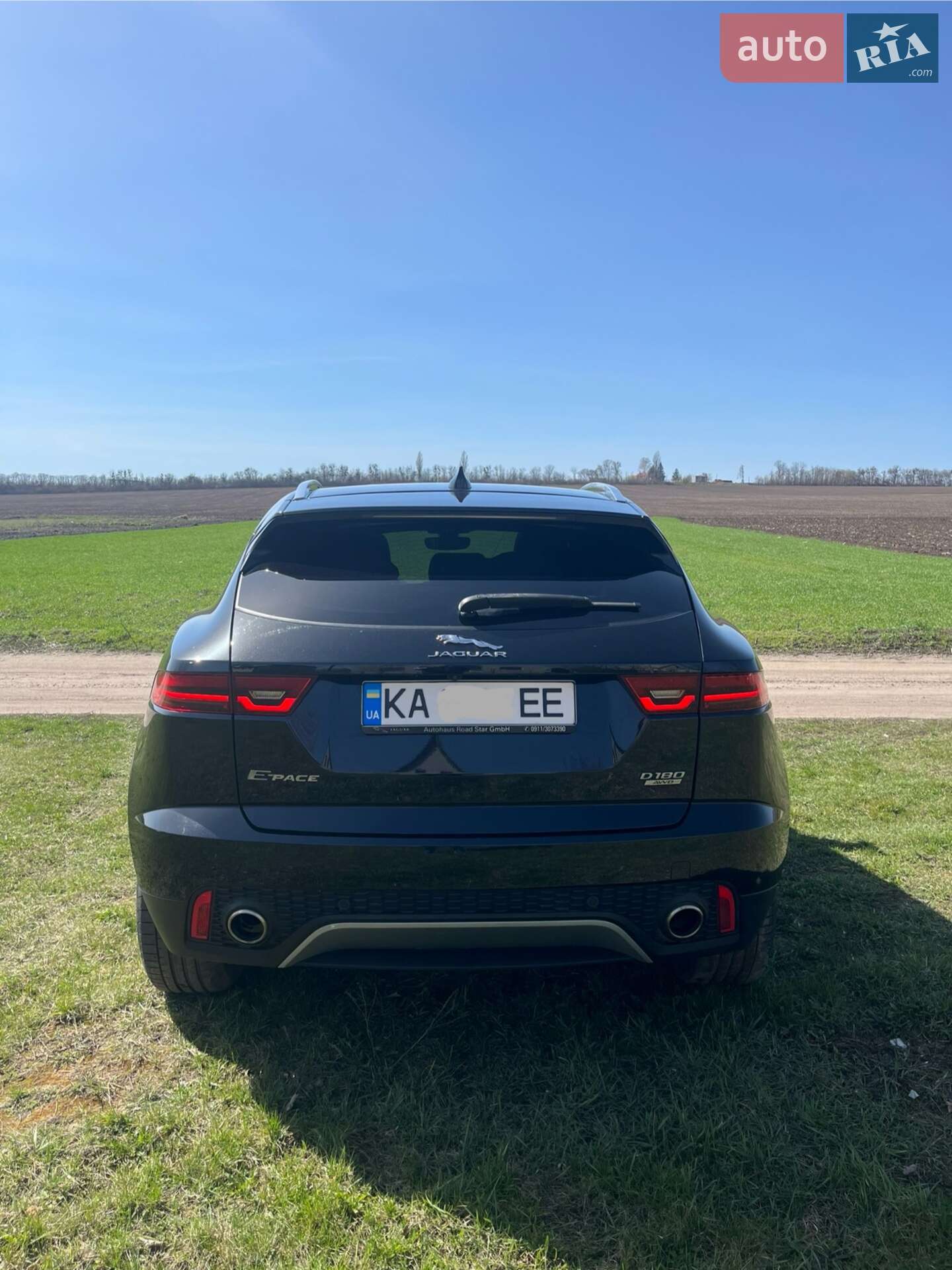 Jaguar E-Pace 2017 VIN SADFA2BN8J1Z03301 фото оголошення 8 з 22