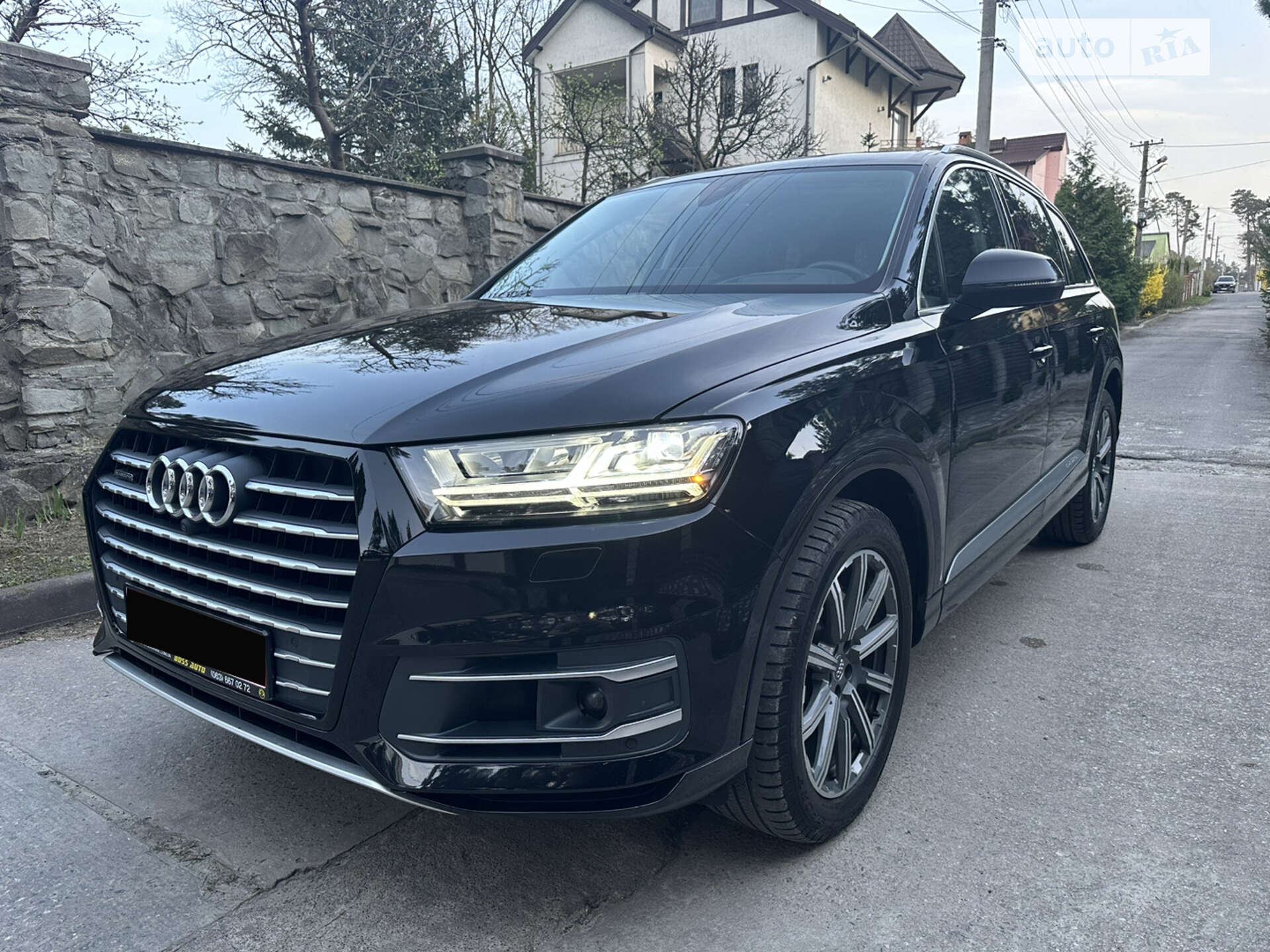 Audi Q7 2017 VIN WA1VAAF70JD021920 фото оголошення 3 з 31