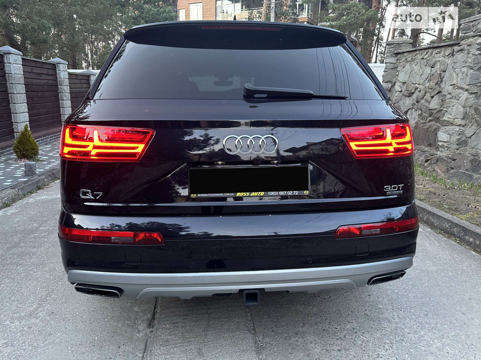 Audi Q7 2017 VIN WA1VAAF70JD021920 фото оголошення 4 з 31