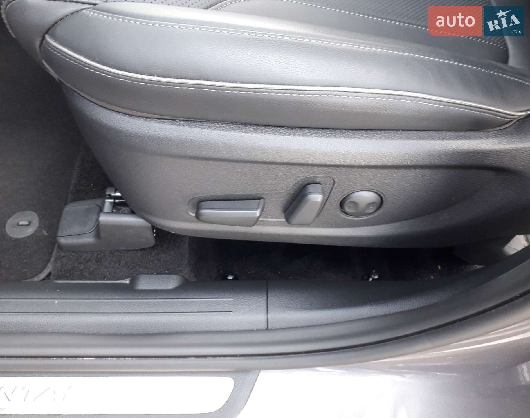 Hyundai Santa FE 2022 VIN KMHS381HHPU454323 фото оголошення 9 з 25