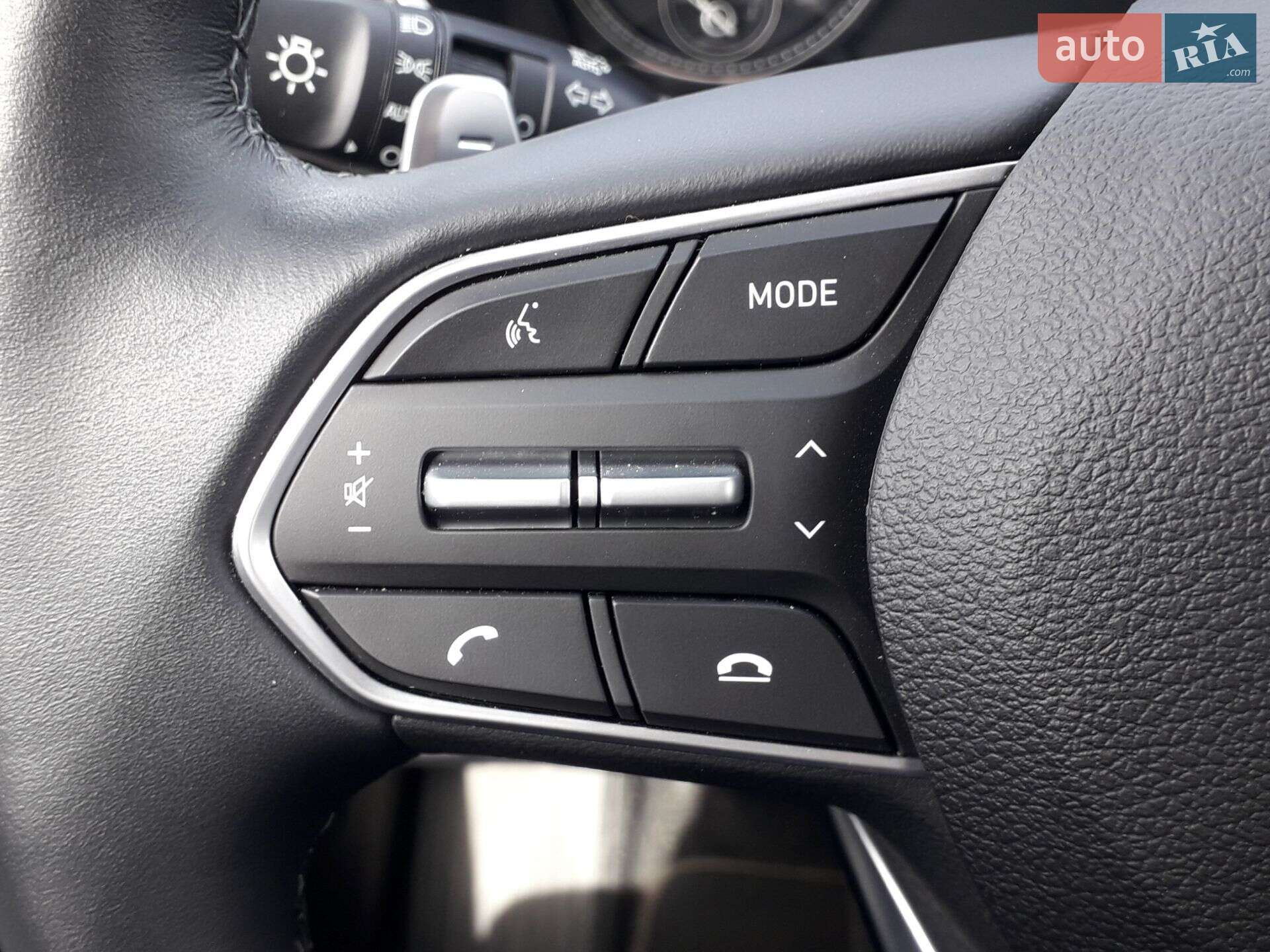 Hyundai Santa FE 2022 VIN KMHS381HHPU454323 фото оголошення 13 з 25