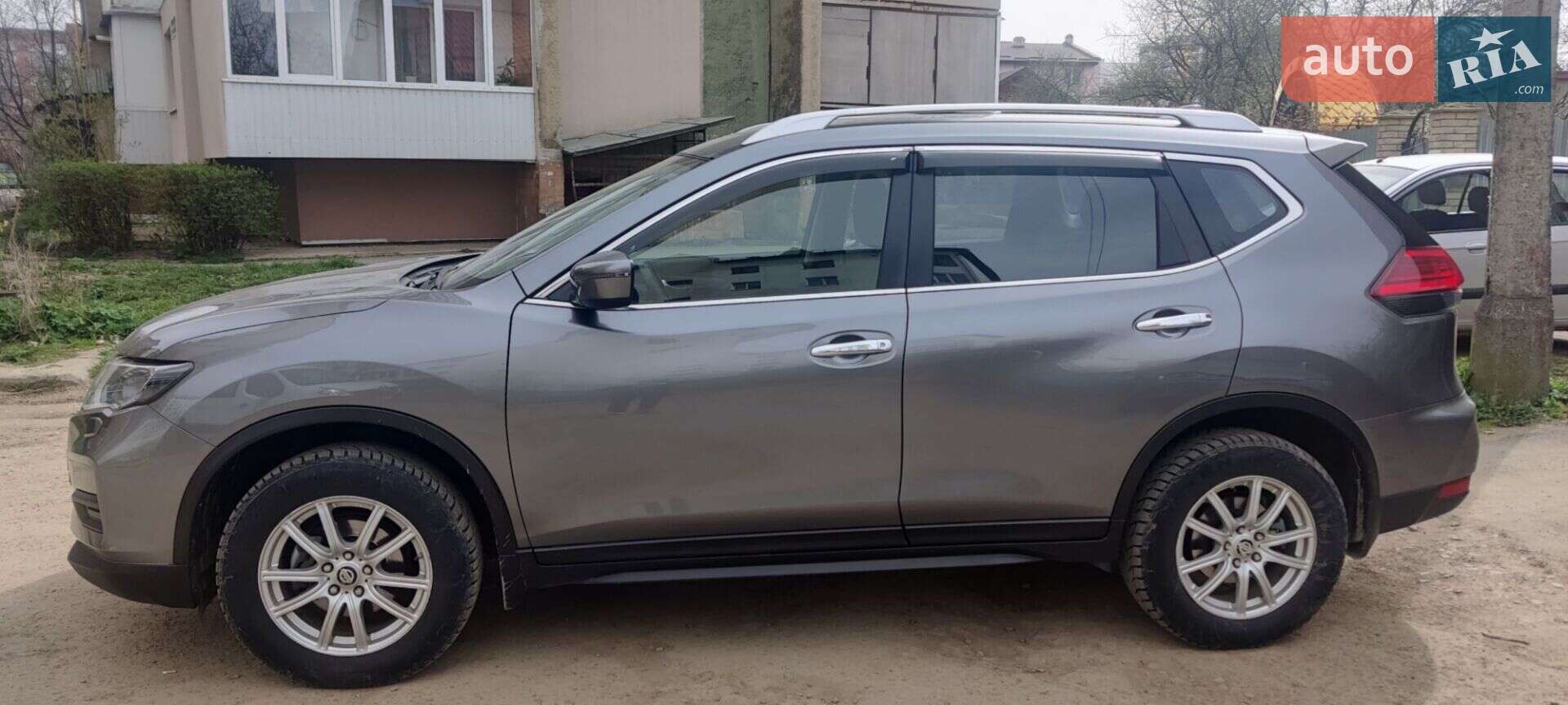 Nissan X-Trail 2019 VIN JN1TAAT32U0101072 фото оголошення 4 з 19