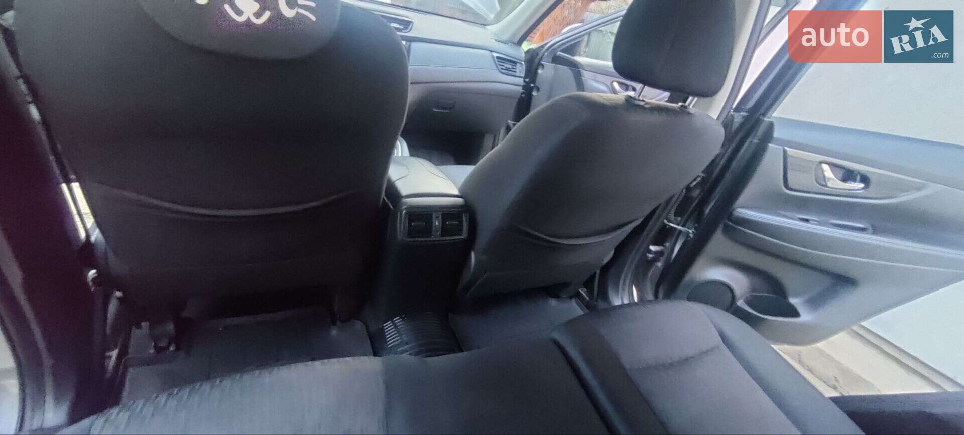 Nissan X-Trail 2019 VIN JN1TAAT32U0101072 фото оголошення 17 з 19