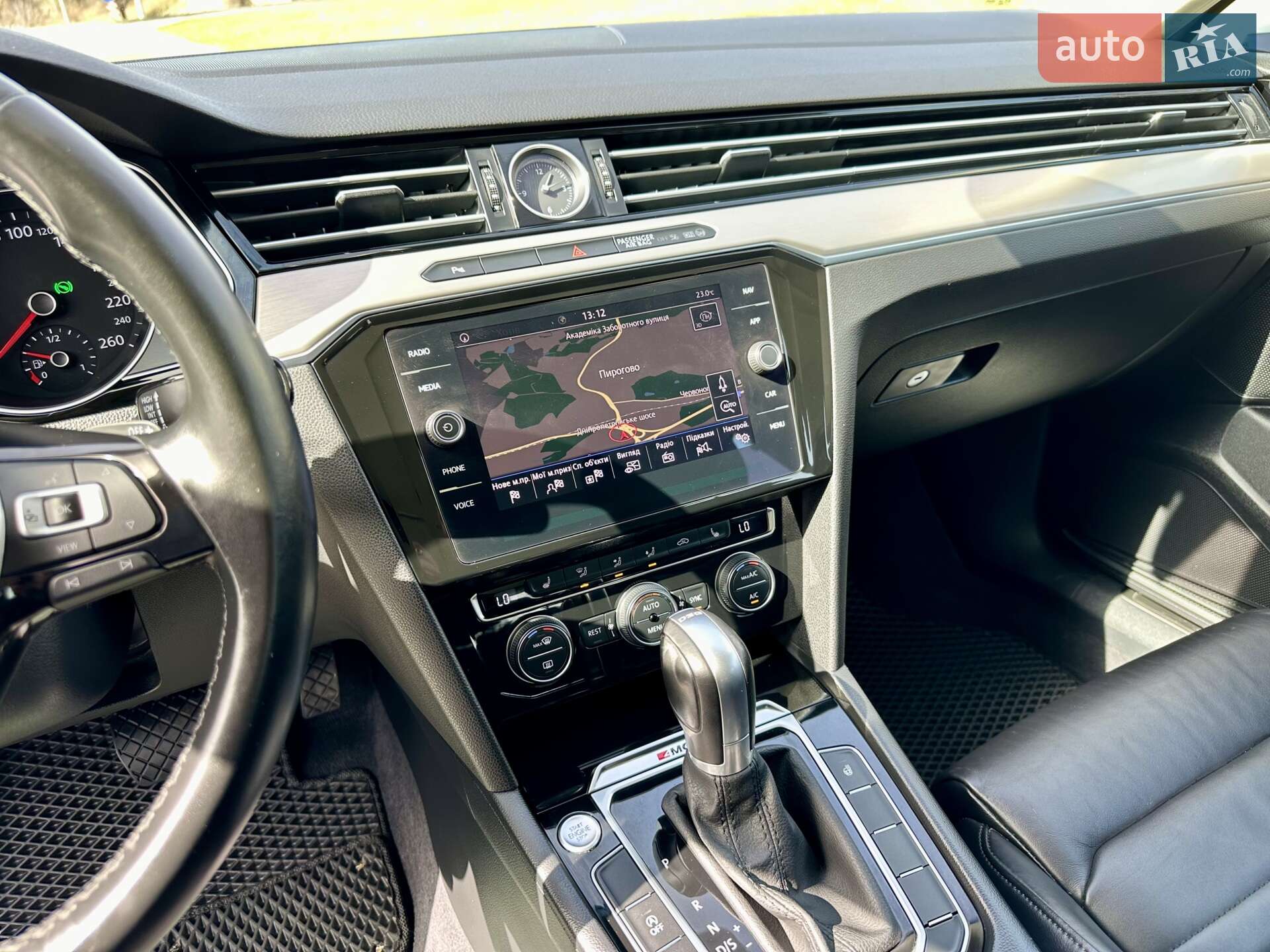 Volkswagen Passat 2018 VIN WVWZZZ3CZKE009423 фото оголошення 22 з 42