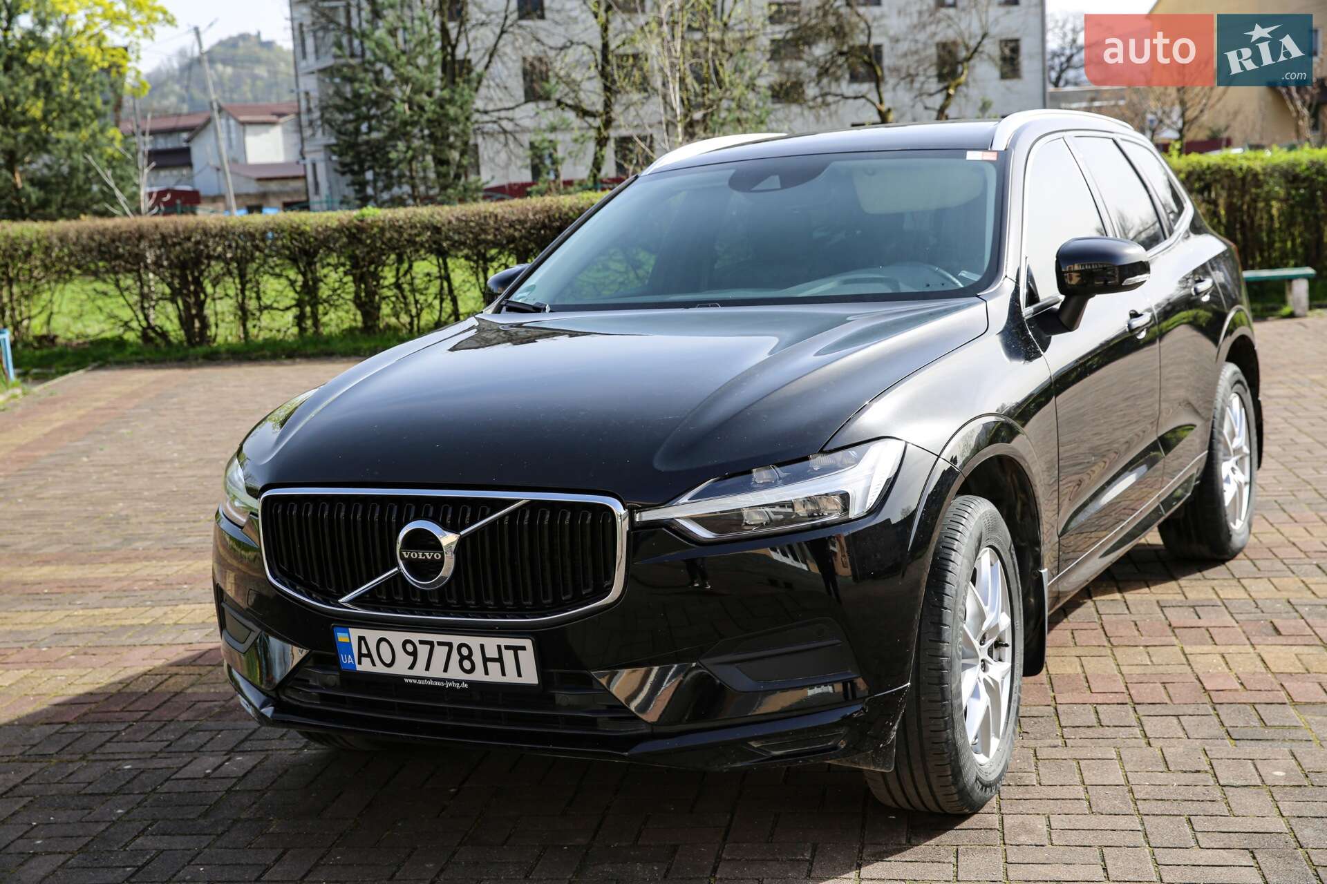 Volvo XC60 2019 VIN YV1UZA8VDK1370511 фото оголошення 11 з 20