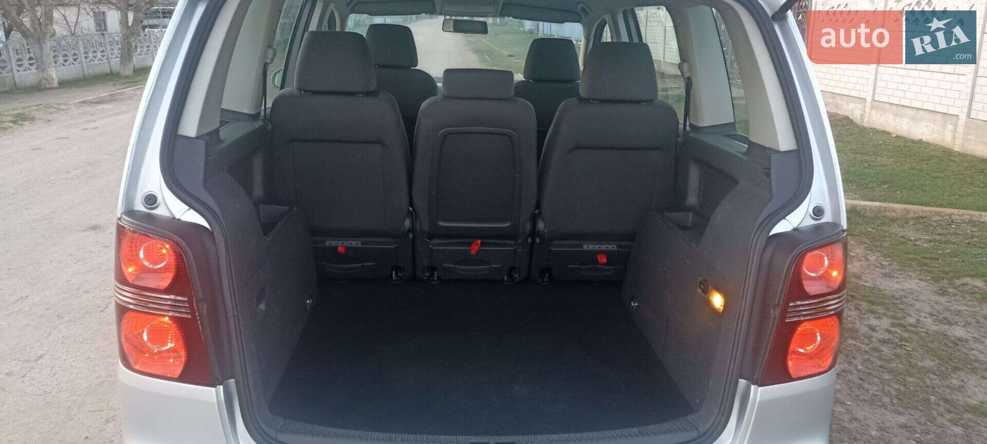 Volkswagen Touran 2008 VIN WVGZZZ1TZ8W113250 фото оголошення 6 з 17