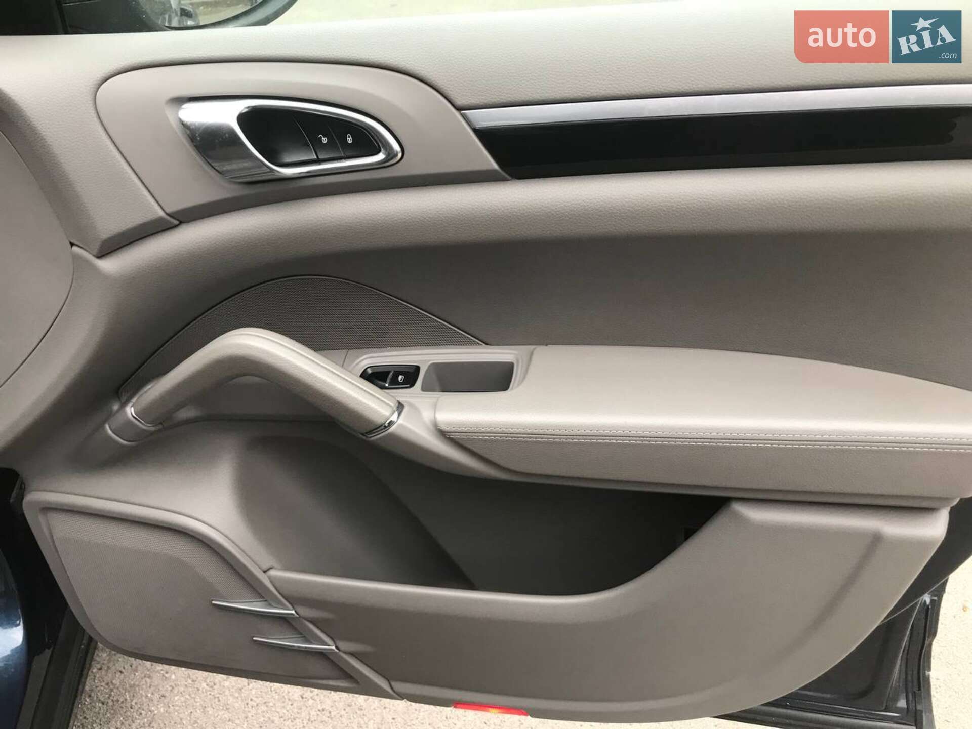 Porsche Cayenne 2013 VIN WP1AA2A23ELA01094 фото оголошення 15 з 30