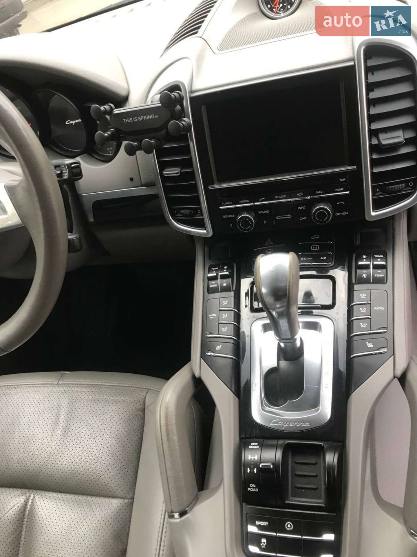 Porsche Cayenne 2013 VIN WP1AA2A23ELA01094 фото оголошення 20 з 30