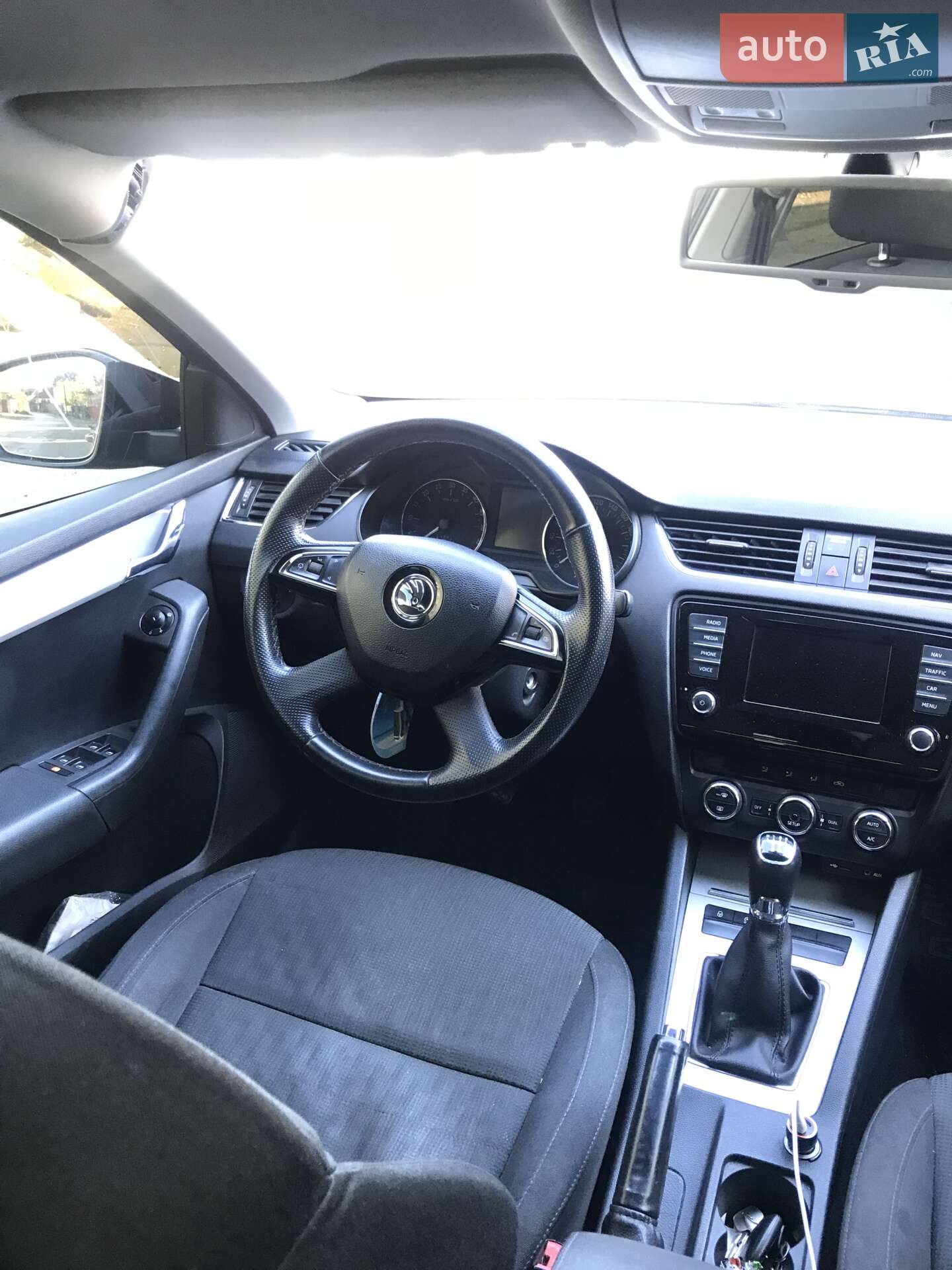 Skoda Octavia 2013 VIN TMBJG7NE6E0082269 фото оголошення 4 з 8