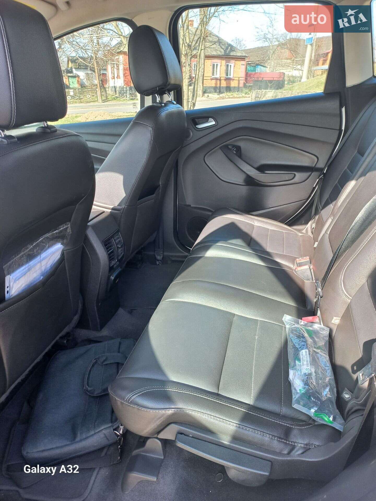 Ford C-Max 2014 VIN 1FADP5CU7EL513881 фото оголошення 4 з 13
