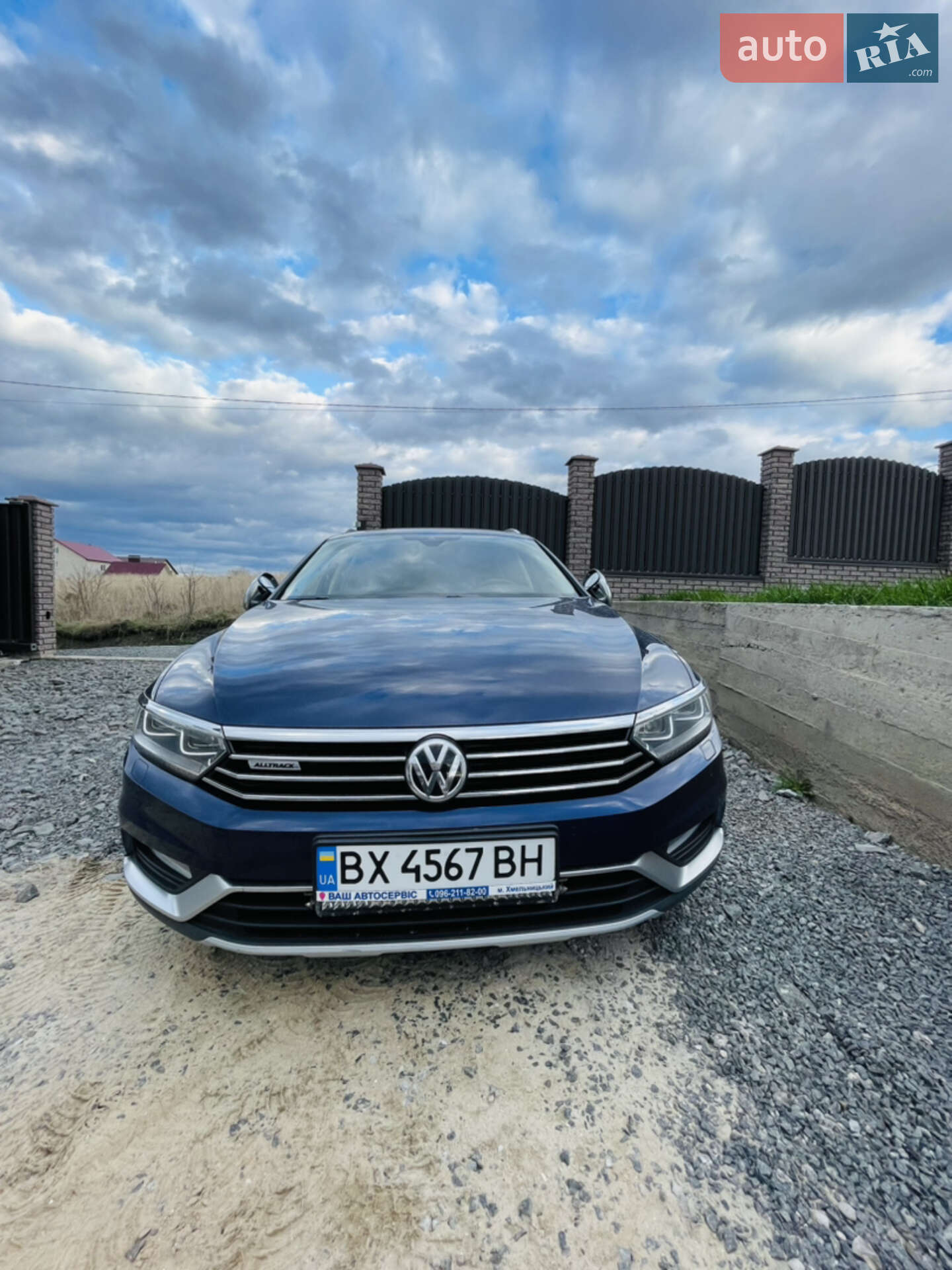 Volkswagen Passat Alltrack 2019 VIN WVWZZZ3CZKE133581 фото оголошення 2 з 39