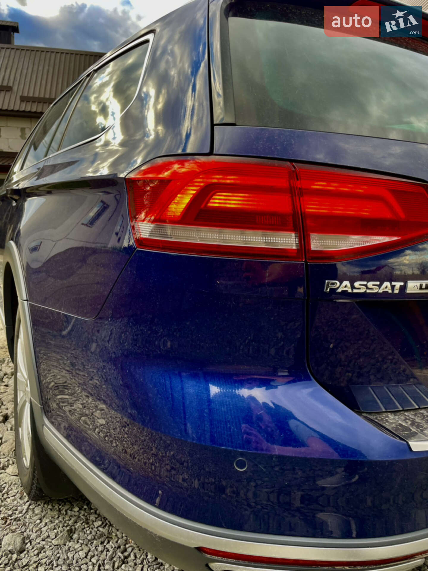 Volkswagen Passat Alltrack 2019 VIN WVWZZZ3CZKE133581 фото оголошення 10 з 39