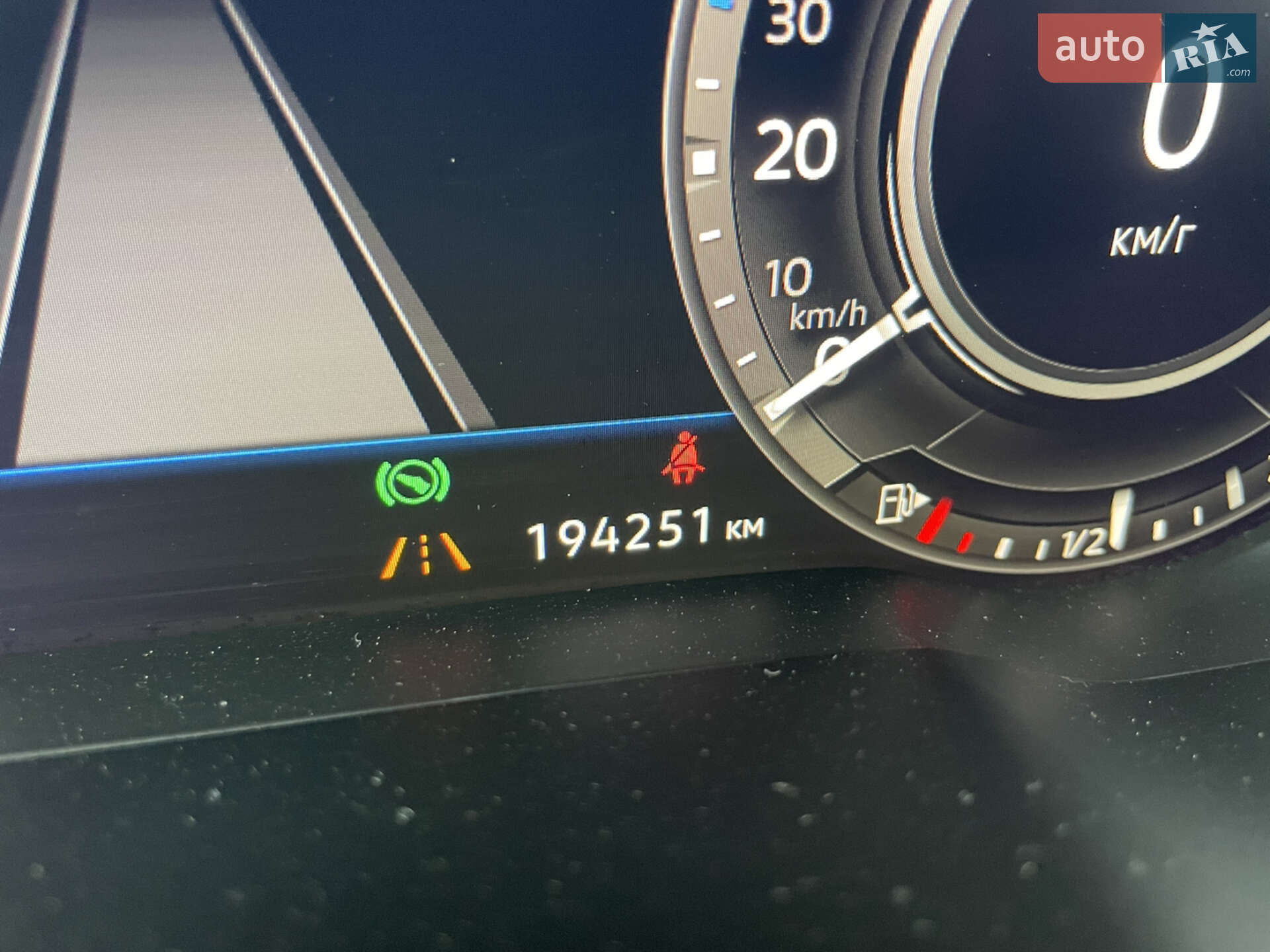 Volkswagen Passat Alltrack 2019 VIN WVWZZZ3CZKE133581 фото оголошення 13 з 39