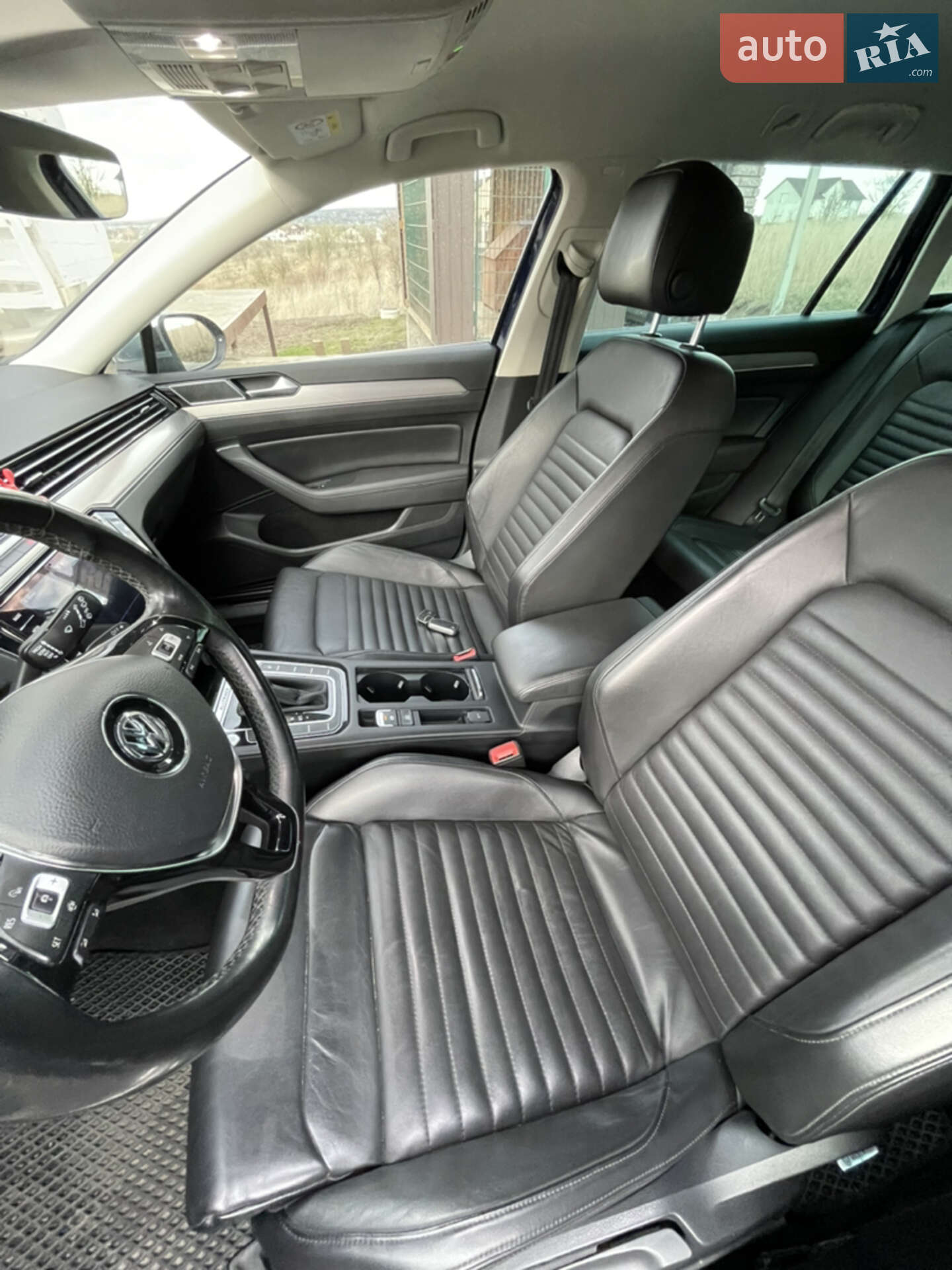 Volkswagen Passat Alltrack 2019 VIN WVWZZZ3CZKE133581 фото оголошення 31 з 39