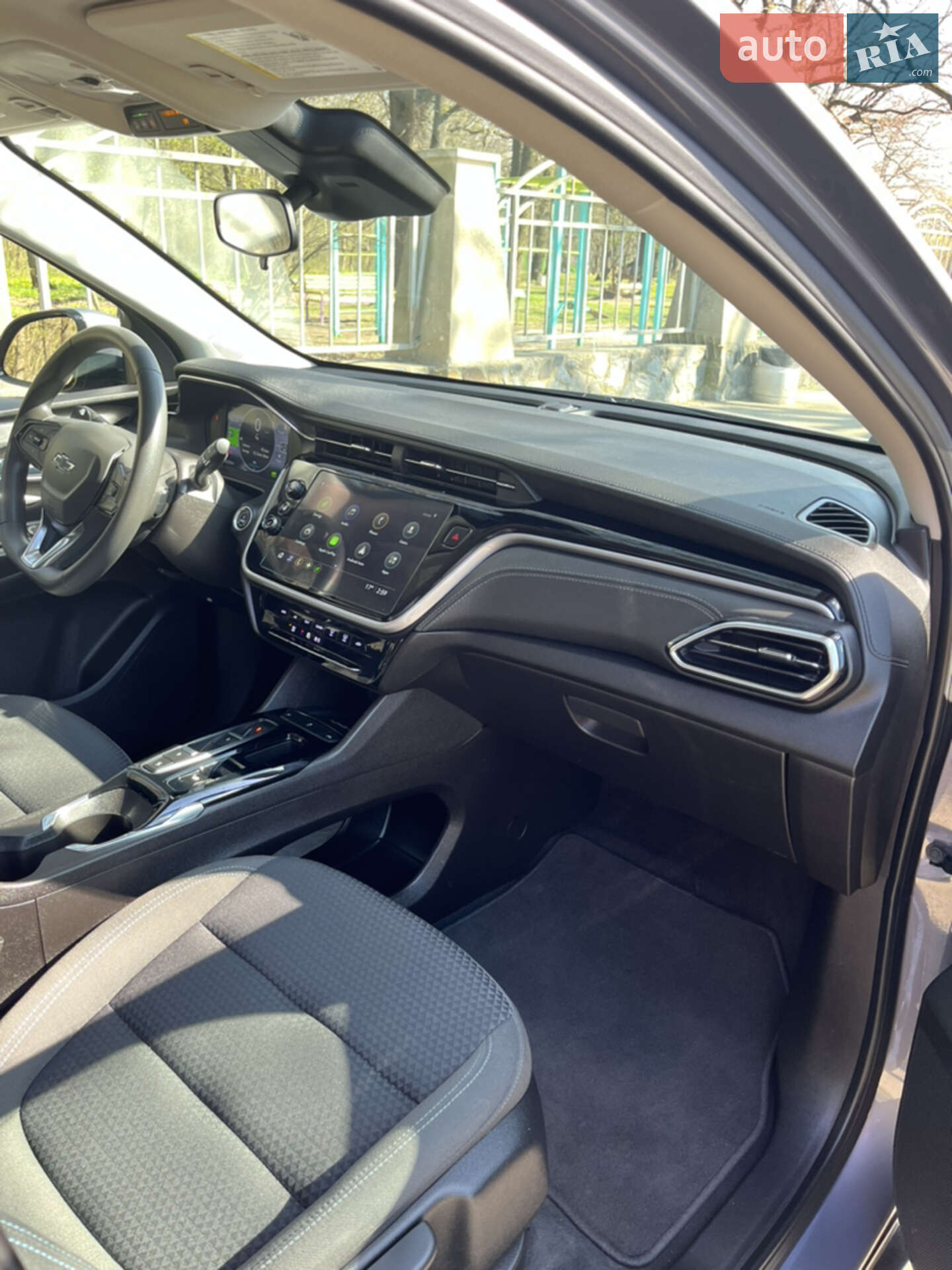 Chevrolet Bolt EUV 2023 VIN 1G1FY6S0XP4142127 фото оголошення 8 з 14