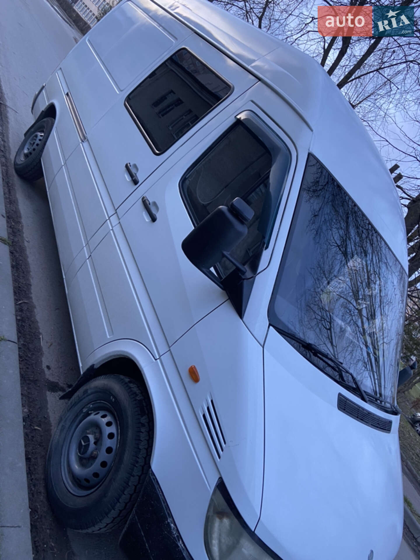 Mercedes-Benz Sprinter 2000 VIN WDB9036621R167427 фото оголошення 2 з 29