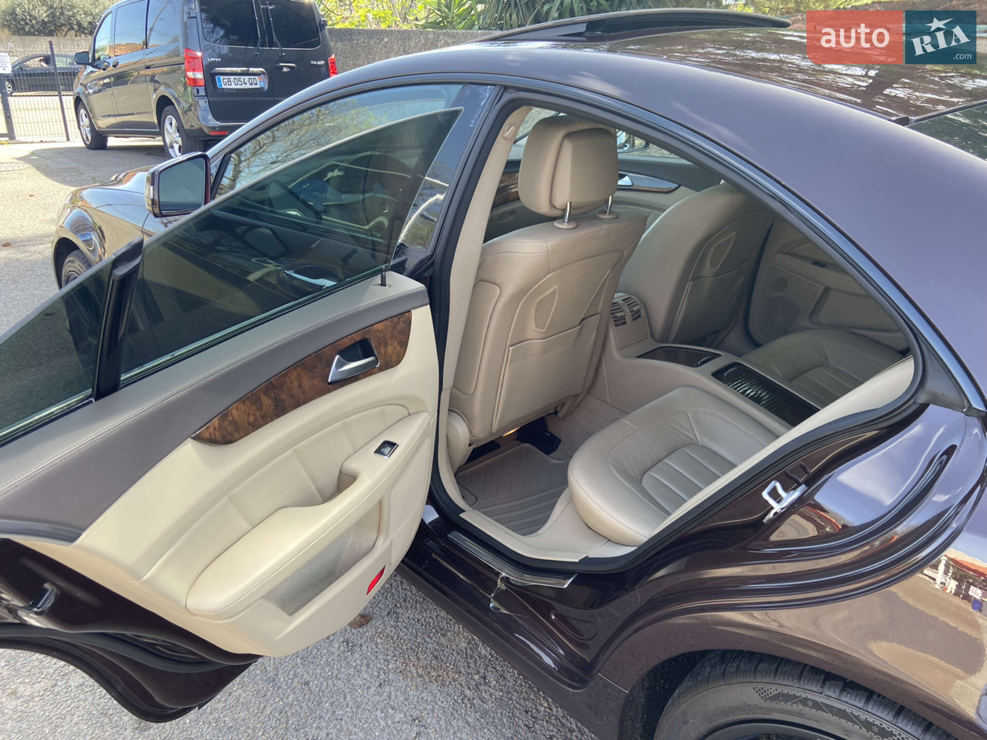 Mercedes-Benz CLS-Class 2012 VIN WDDLJ9BB0CA043710 фото оголошення 15 з 19