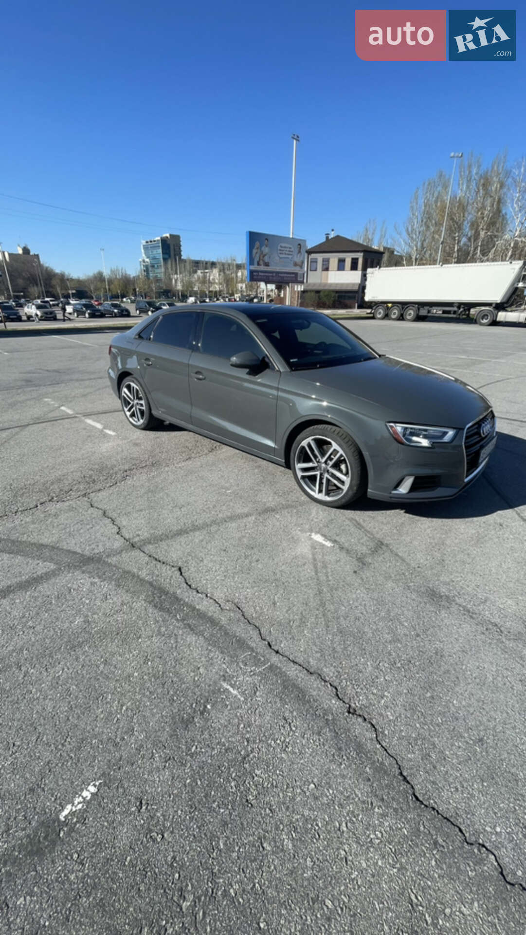 Audi A3 2016 VIN WAUAUGFF7H1035201 фото оголошення 6 з 20