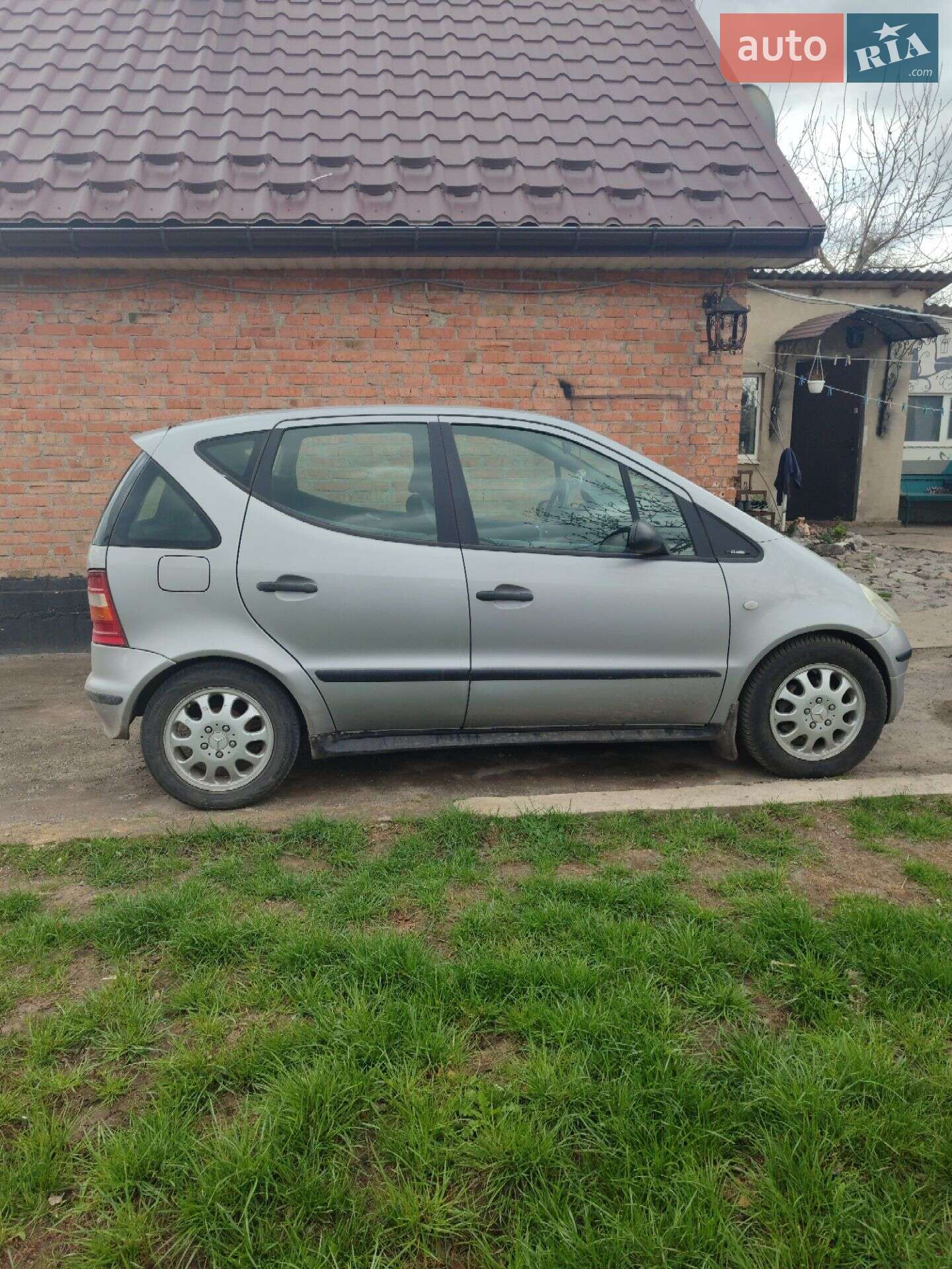 Mercedes-Benz A-Class 2000 VIN WDB1680071J348736 фото оголошення 5 з 13