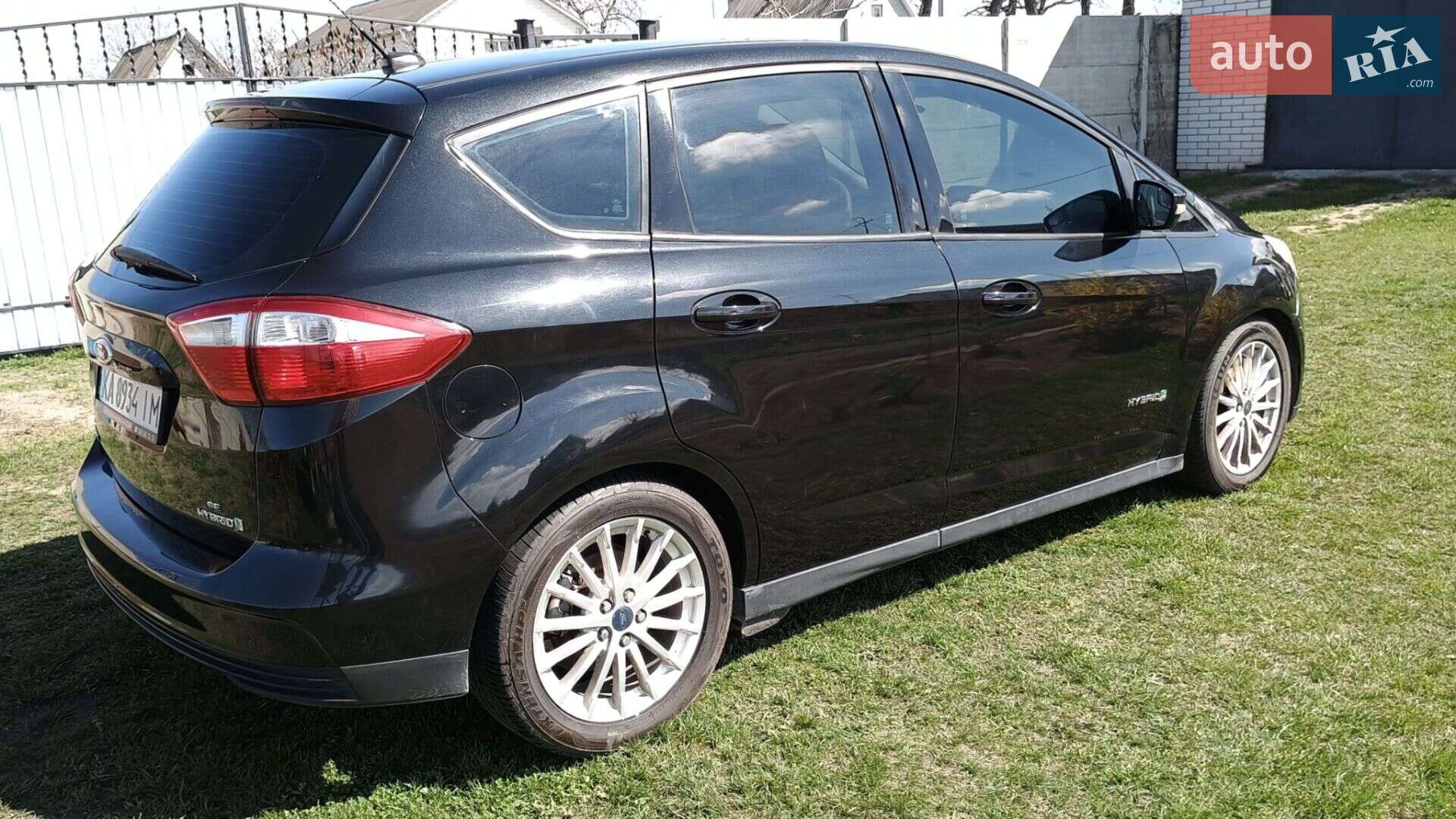 Ford C-Max 2014 VIN 1FADP5AUXEL519774 фото оголошення 8 з 19