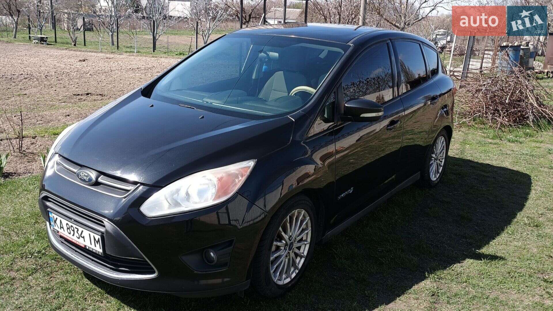 Ford C-Max 2014 VIN 1FADP5AUXEL519774 фото оголошення 4 з 19