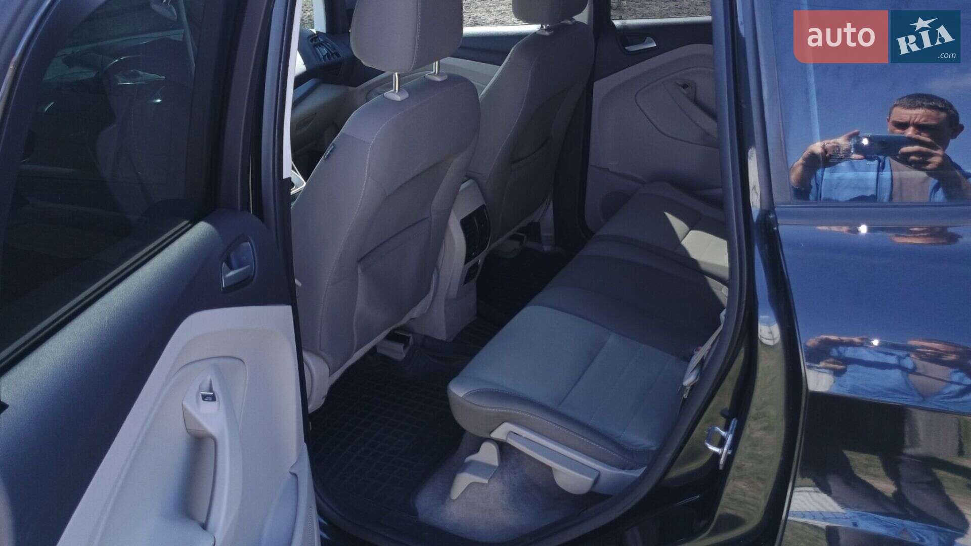 Ford C-Max 2014 VIN 1FADP5AUXEL519774 фото оголошення 13 з 19