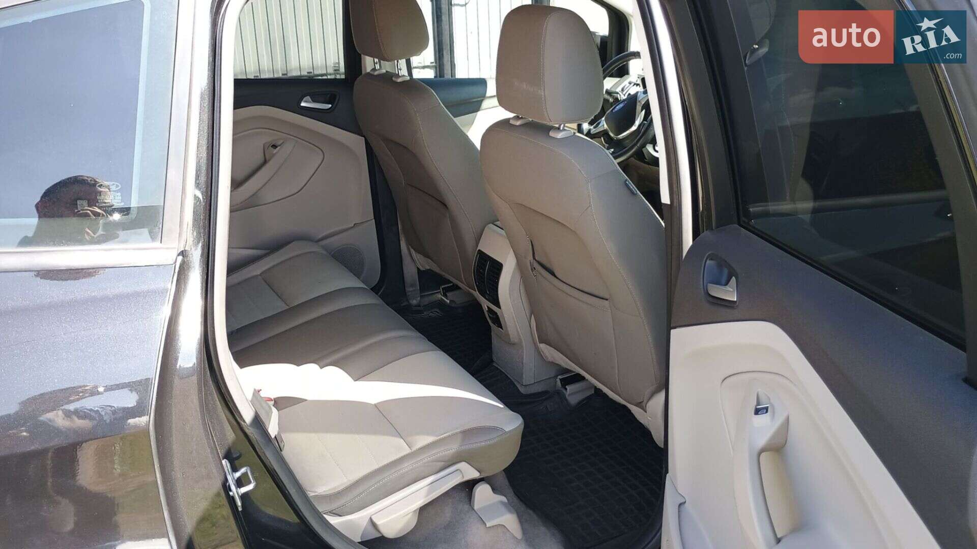 Ford C-Max 2014 VIN 1FADP5AUXEL519774 фото оголошення 16 з 19