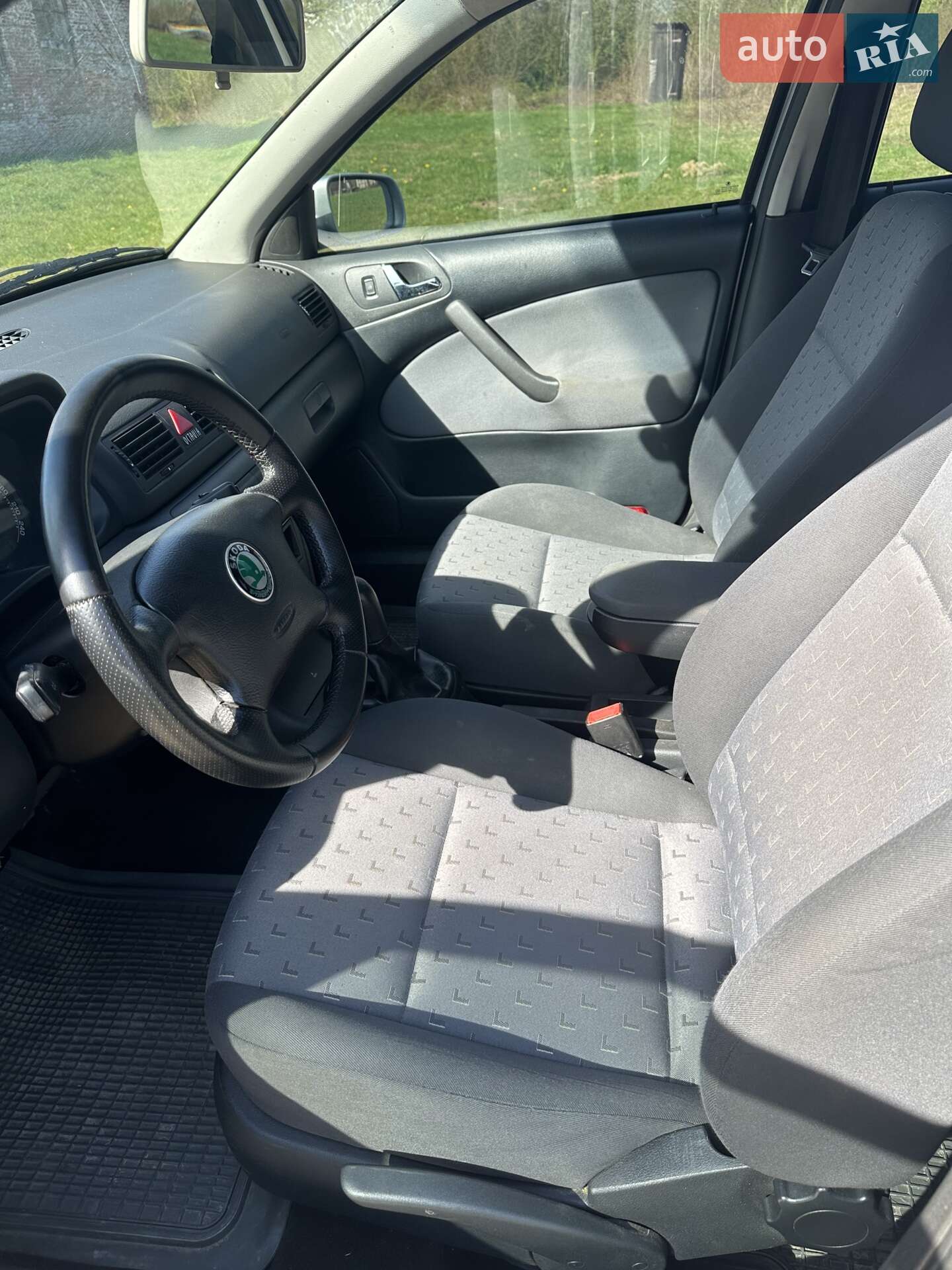 Skoda Octavia 2008 VIN TMBDG41U89B010198 фото оголошення 3 з 8
