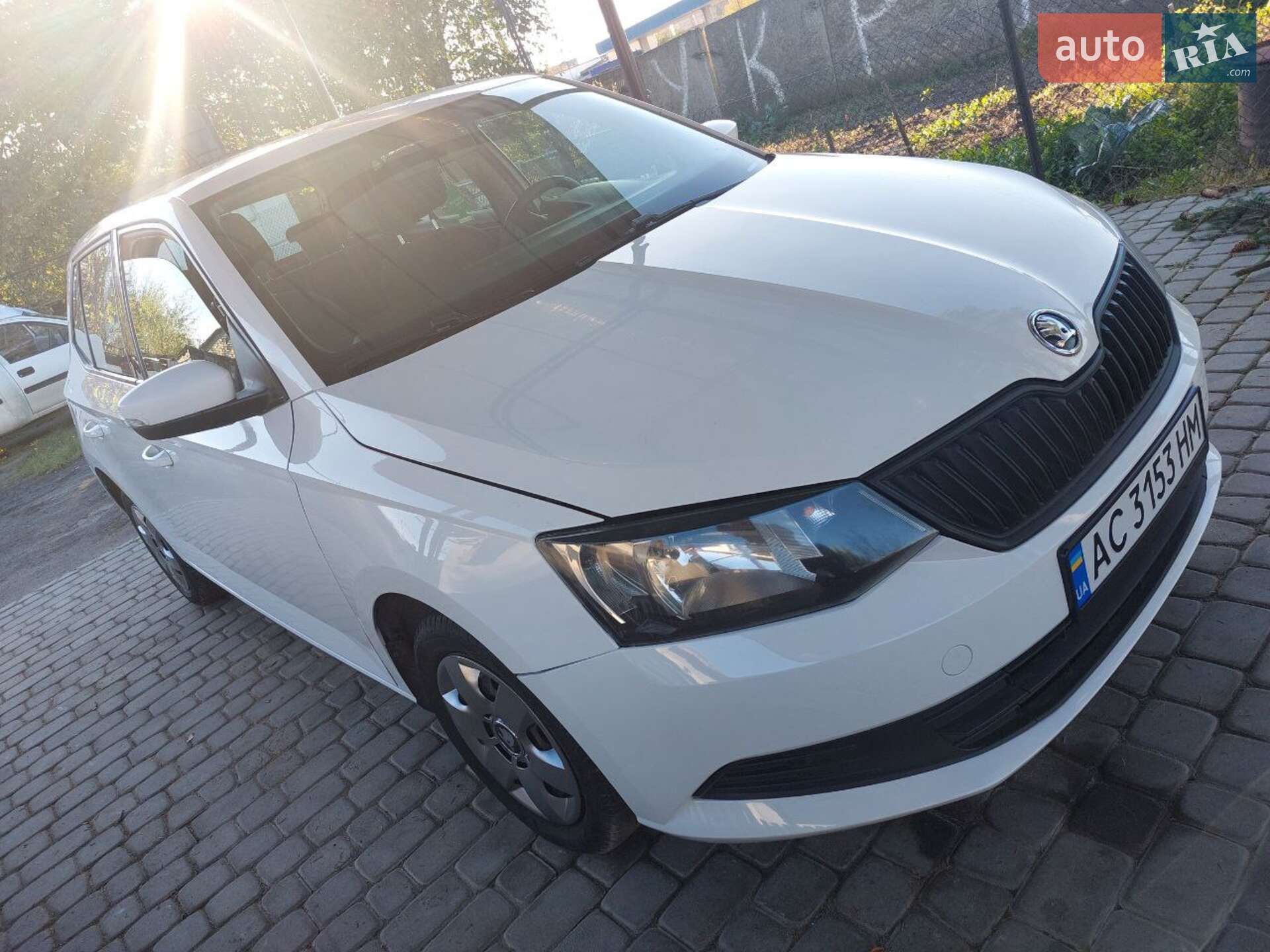 Skoda Fabia 2016 VIN TMBEB6NJ4GZ181968 фото оголошення 3 з 11