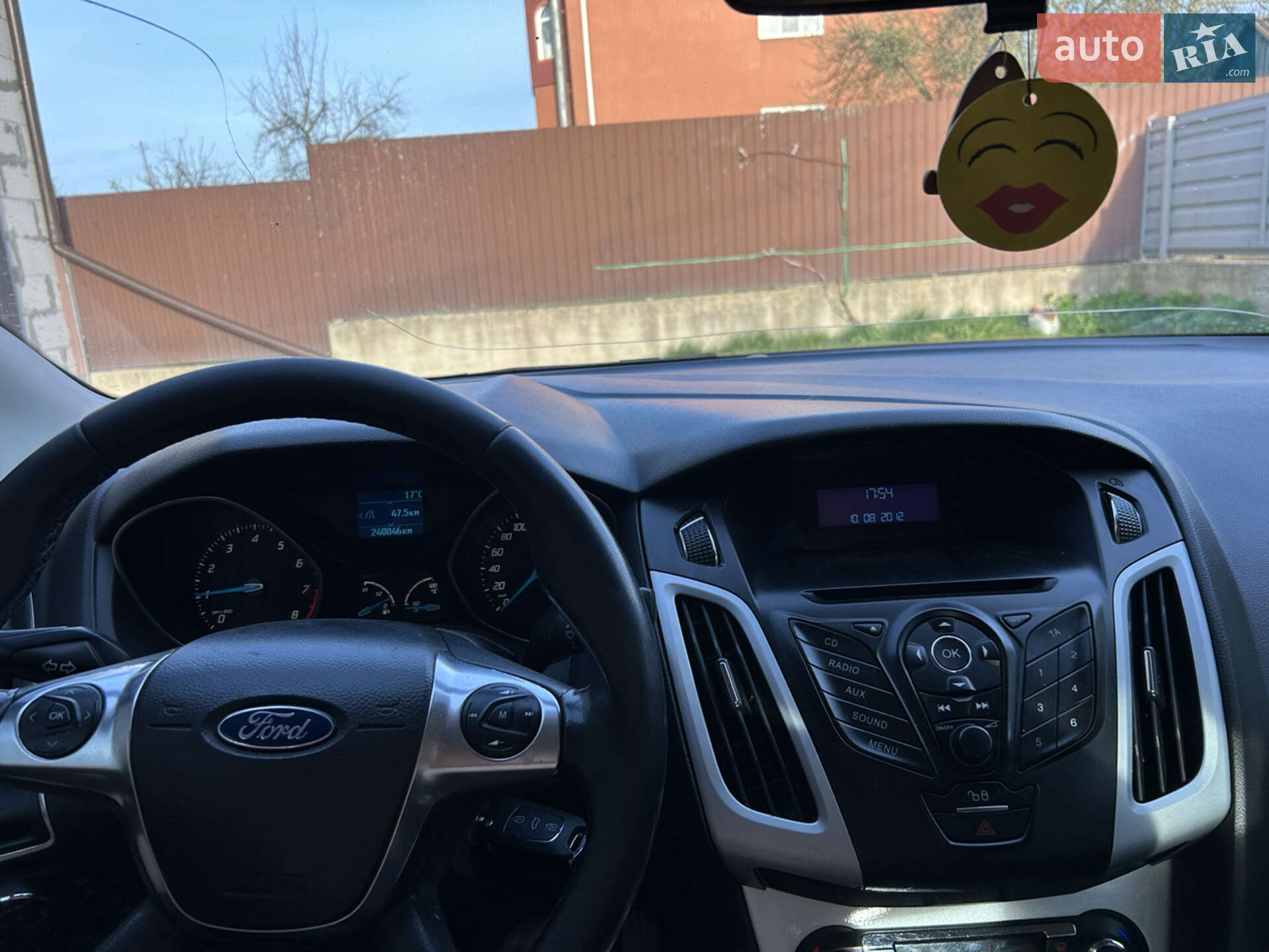 Ford Focus 2012 VIN WF0MXXGCBMCR10107 фото оголошення 2 з 8