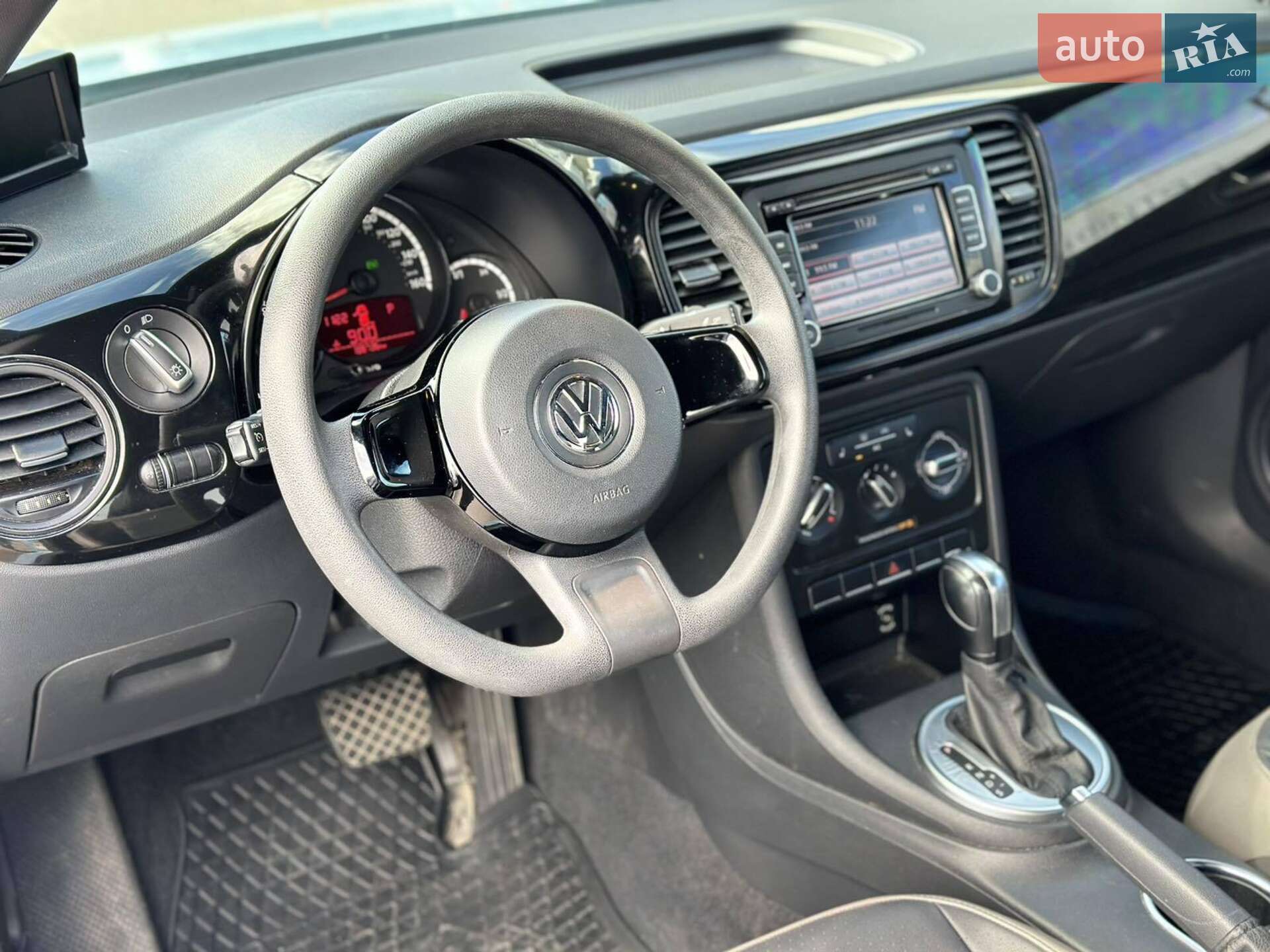 Volkswagen Beetle 2015 VIN 3VWF17AT1FM651326 фото оголошення 17 з 49
