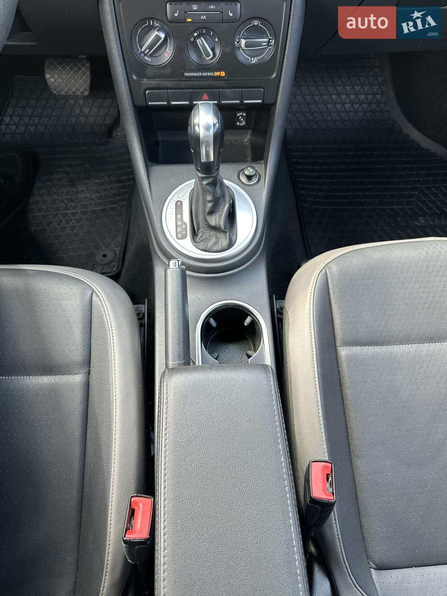 Volkswagen Beetle 2015 VIN 3VWF17AT1FM651326 фото оголошення 40 з 49
