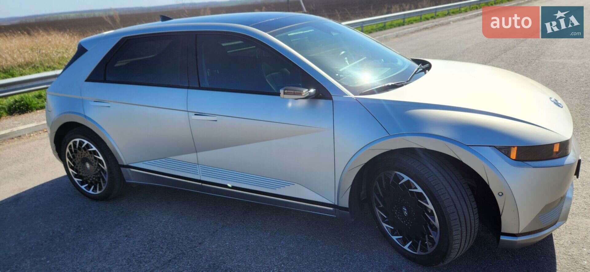 Hyundai Ioniq 5 2021 VIN KMHKR81AFNU004490 фото оголошення 5 з 82