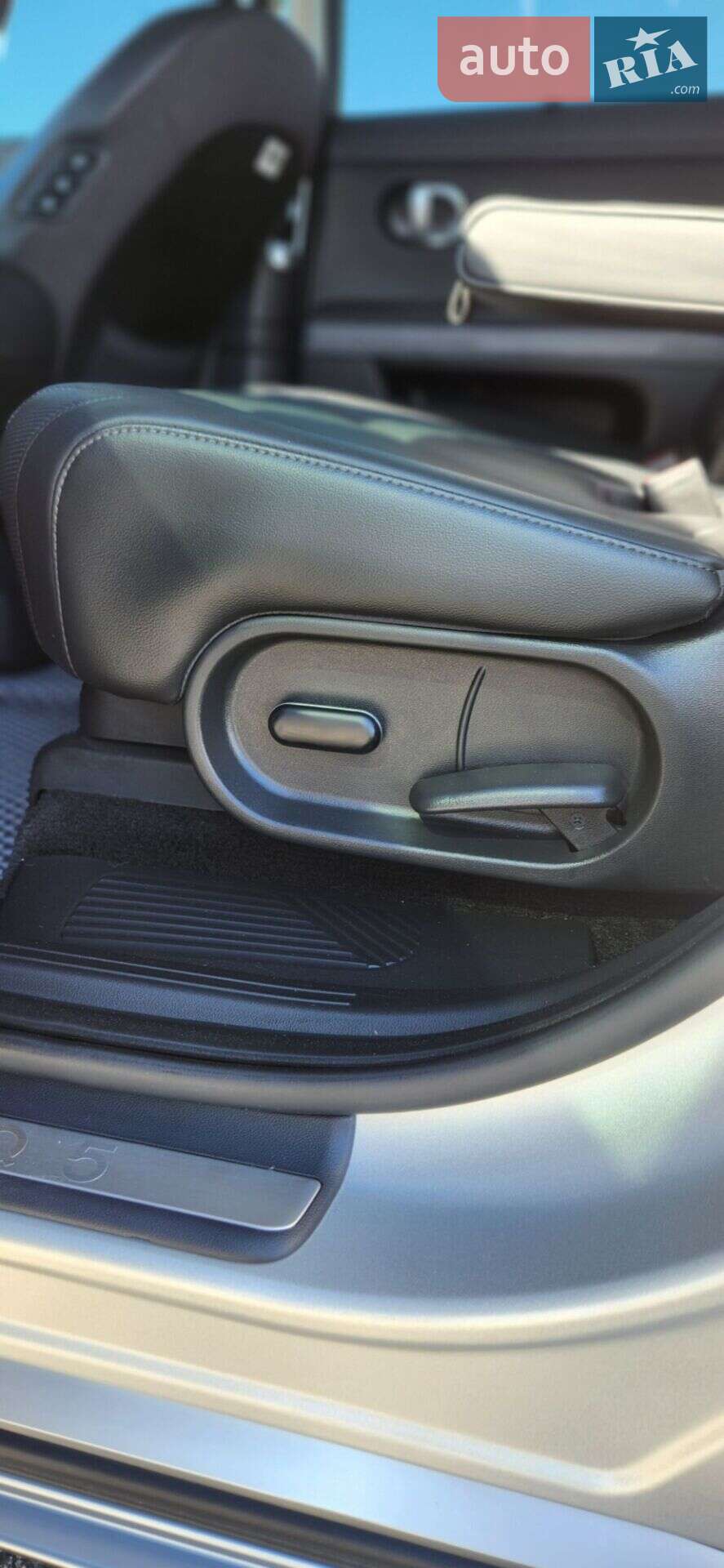 Hyundai Ioniq 5 2021 VIN KMHKR81AFNU004490 фото оголошення 25 з 82