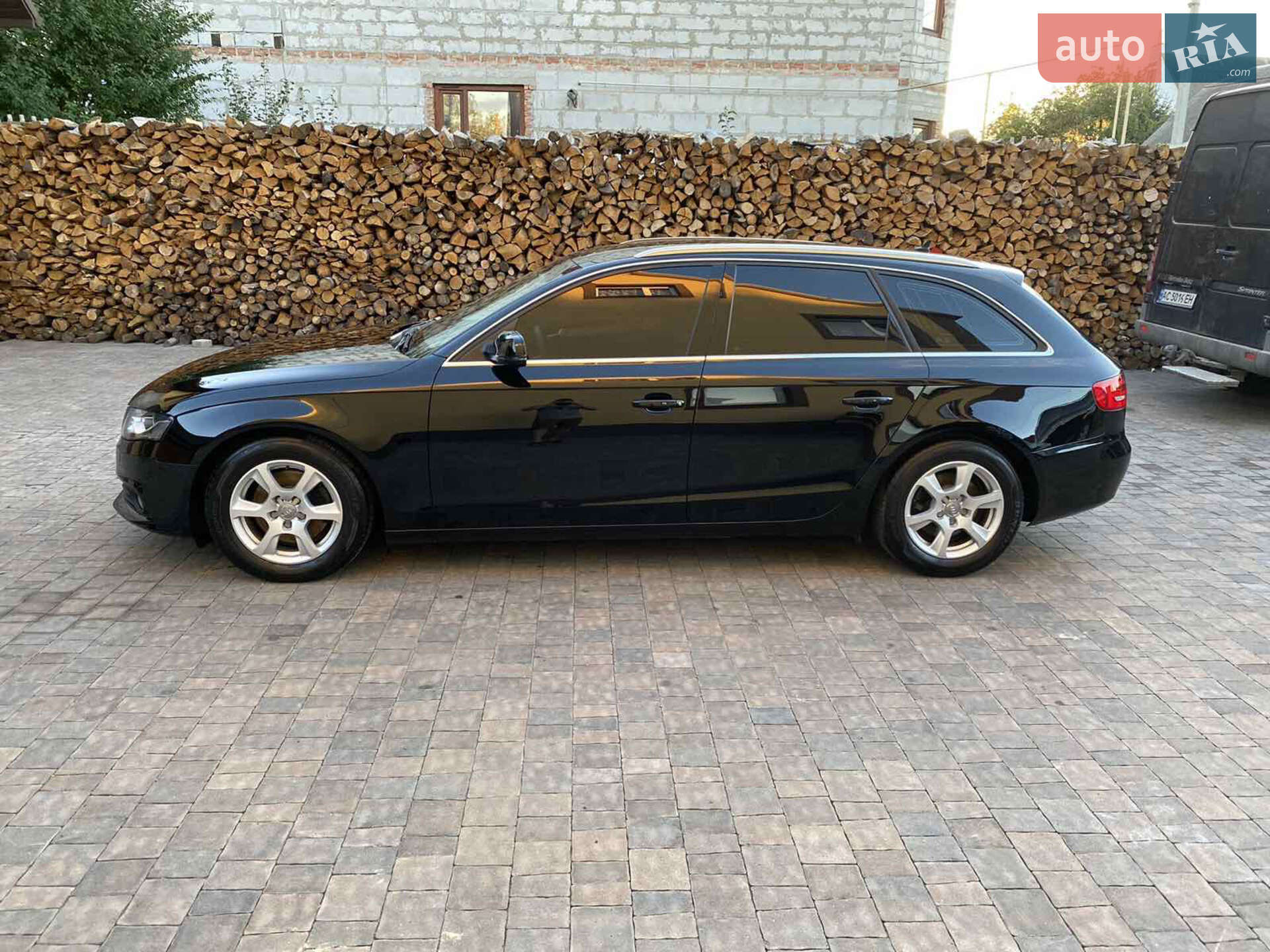 Audi A4 2011 VIN WAUZZZ8K8CA021455 фото оголошення 2 з 4