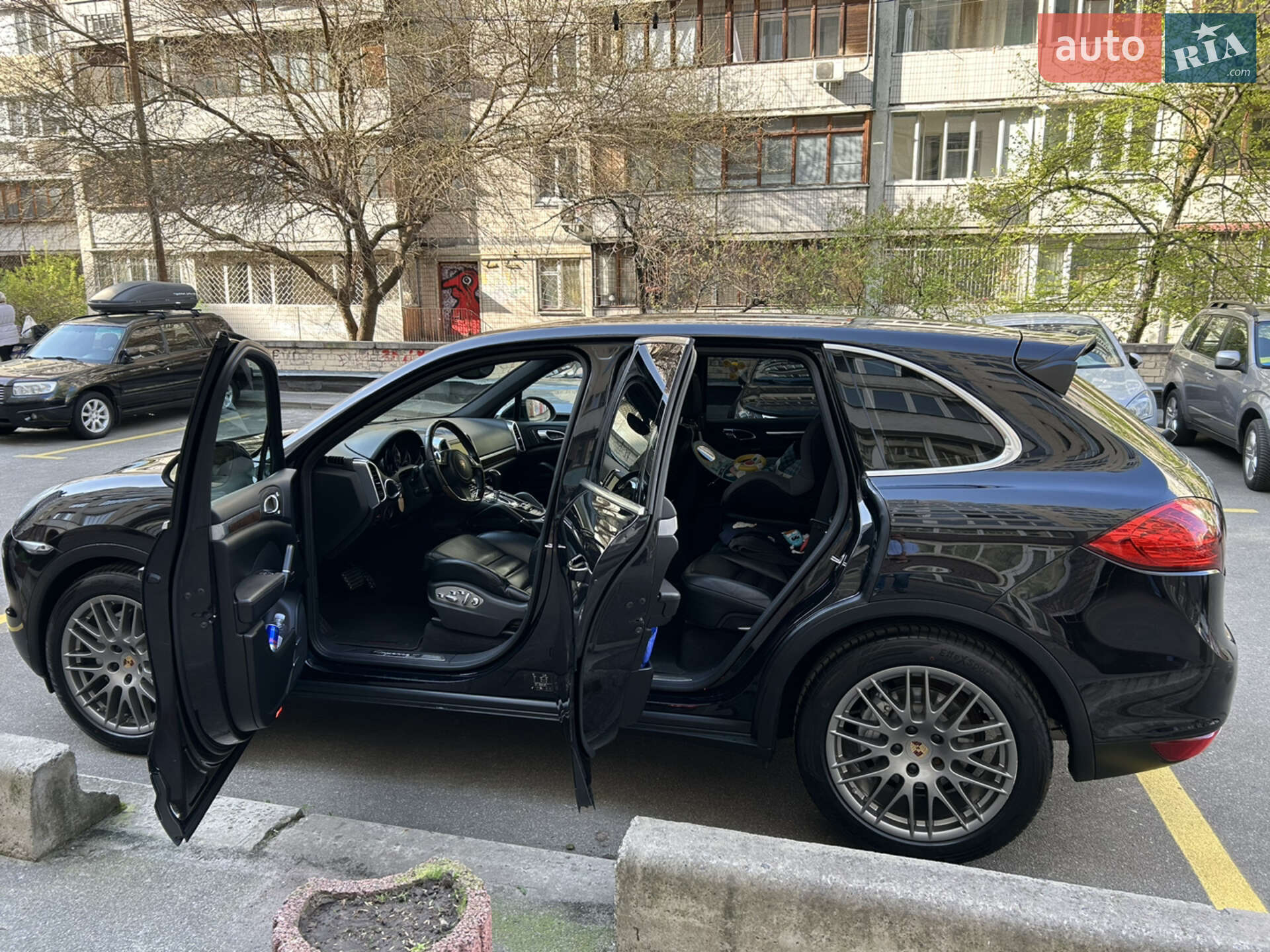 Porsche Cayenne 2012 VIN WP1ZZZ92ZDLA81071 фото оголошення 7 з 11