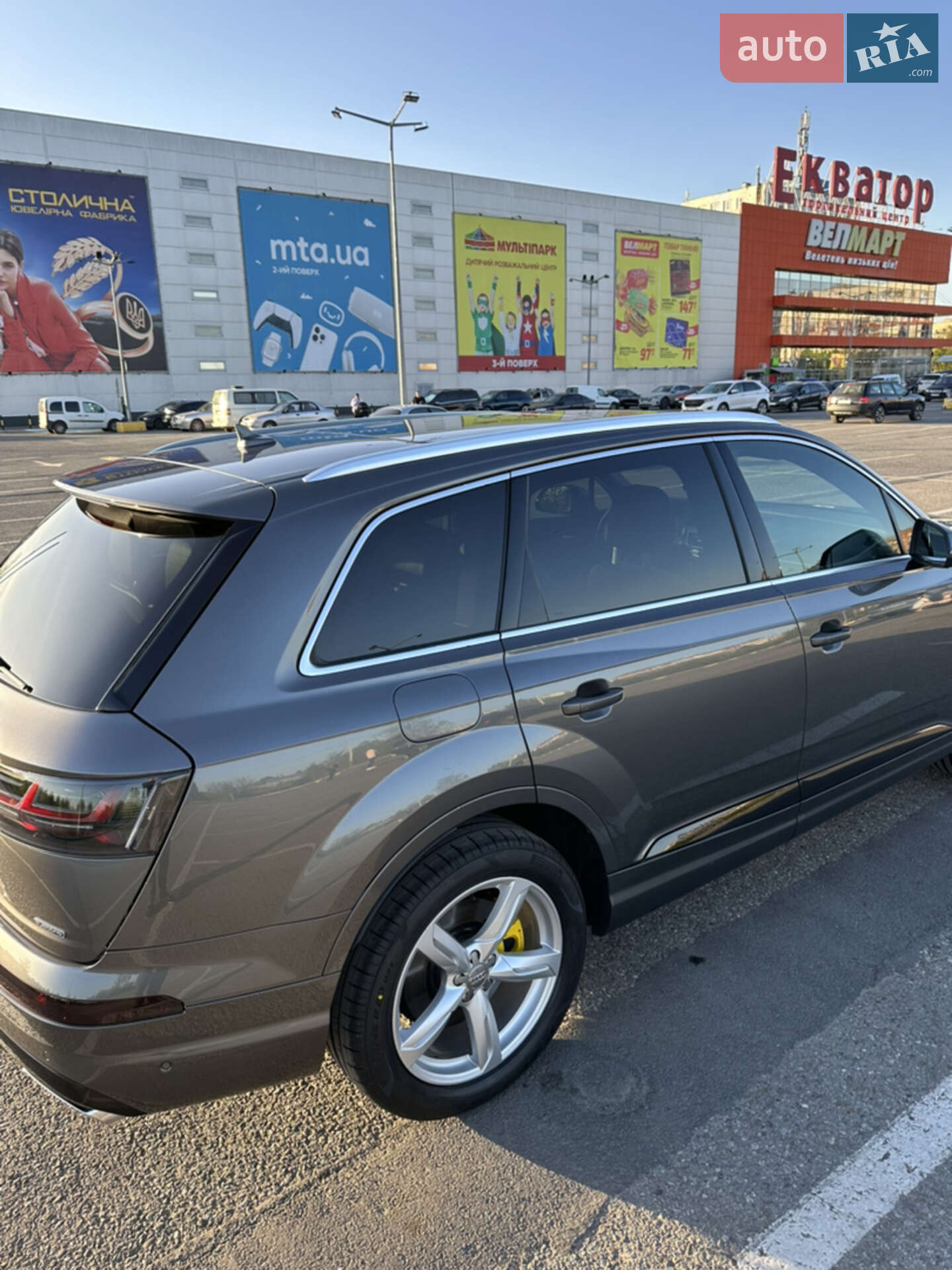 Audi Q7 2019 VIN WA1LAAF70KD040184 фото оголошення 21 з 22