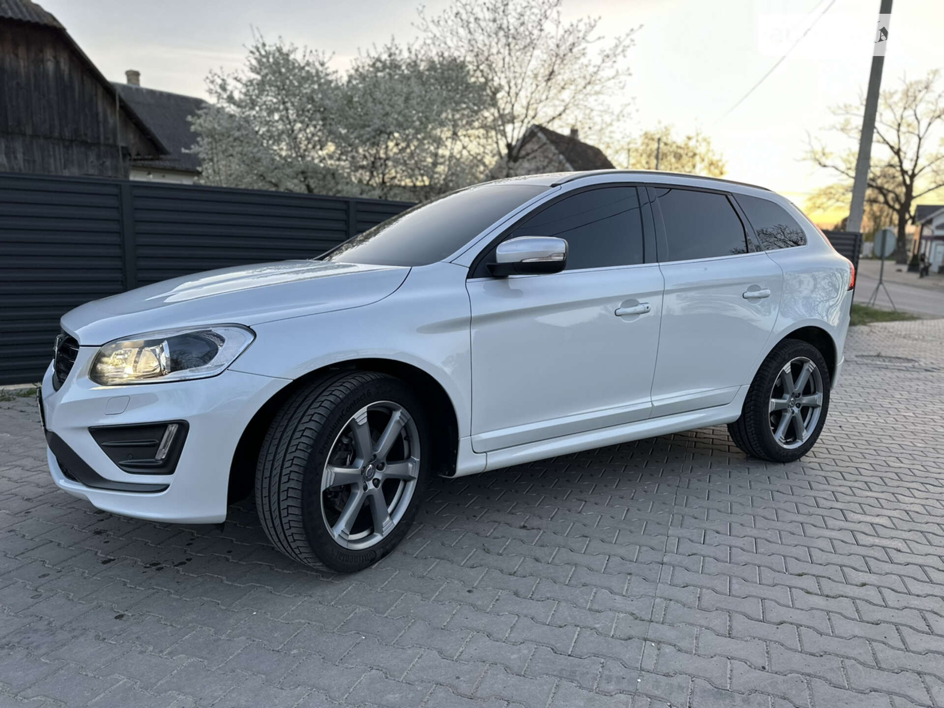 Volvo XC60 2015 VIN YV1DZ8256F2706380 фото оголошення 7 з 30