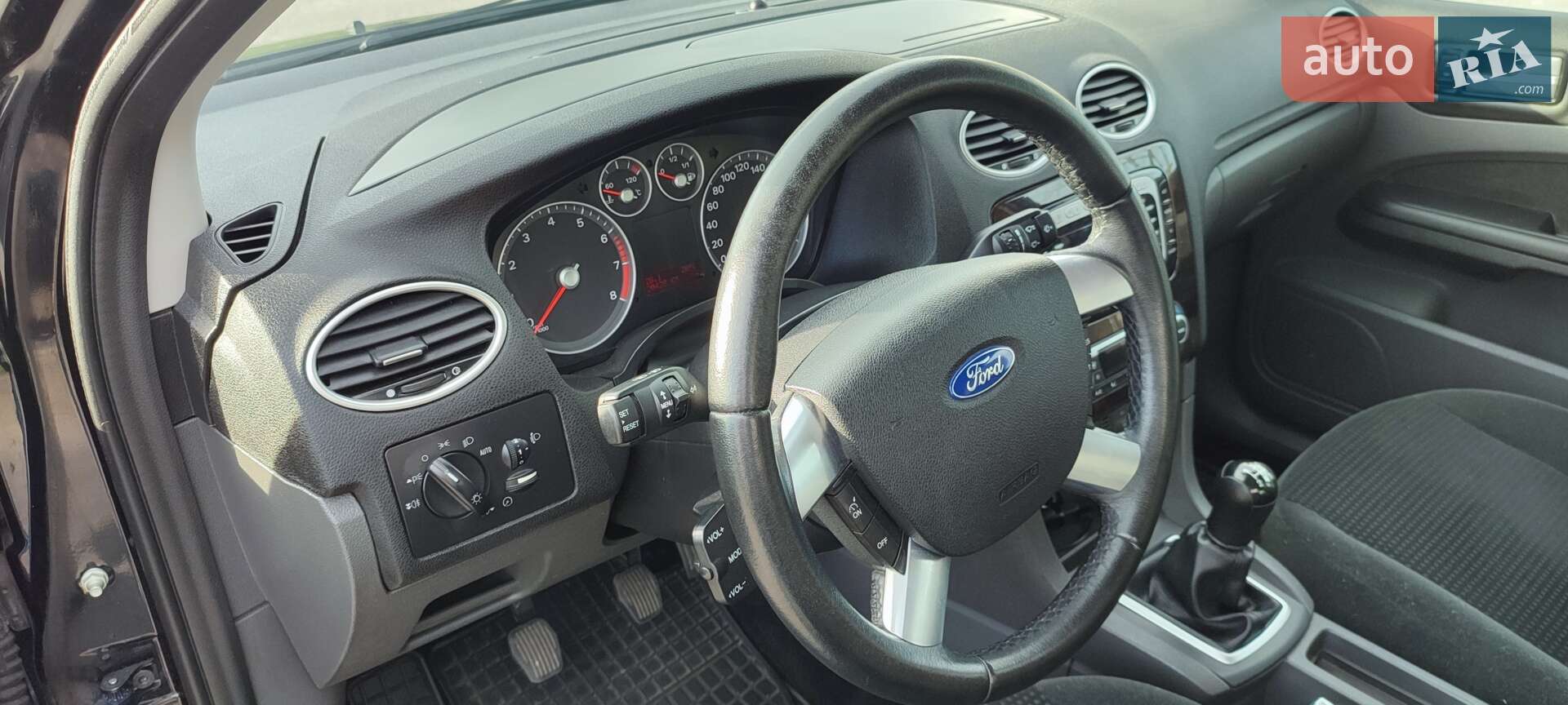 Ford Focus 2007 VIN WF04XXWPD47T62061 фото оголошення 50 з 94