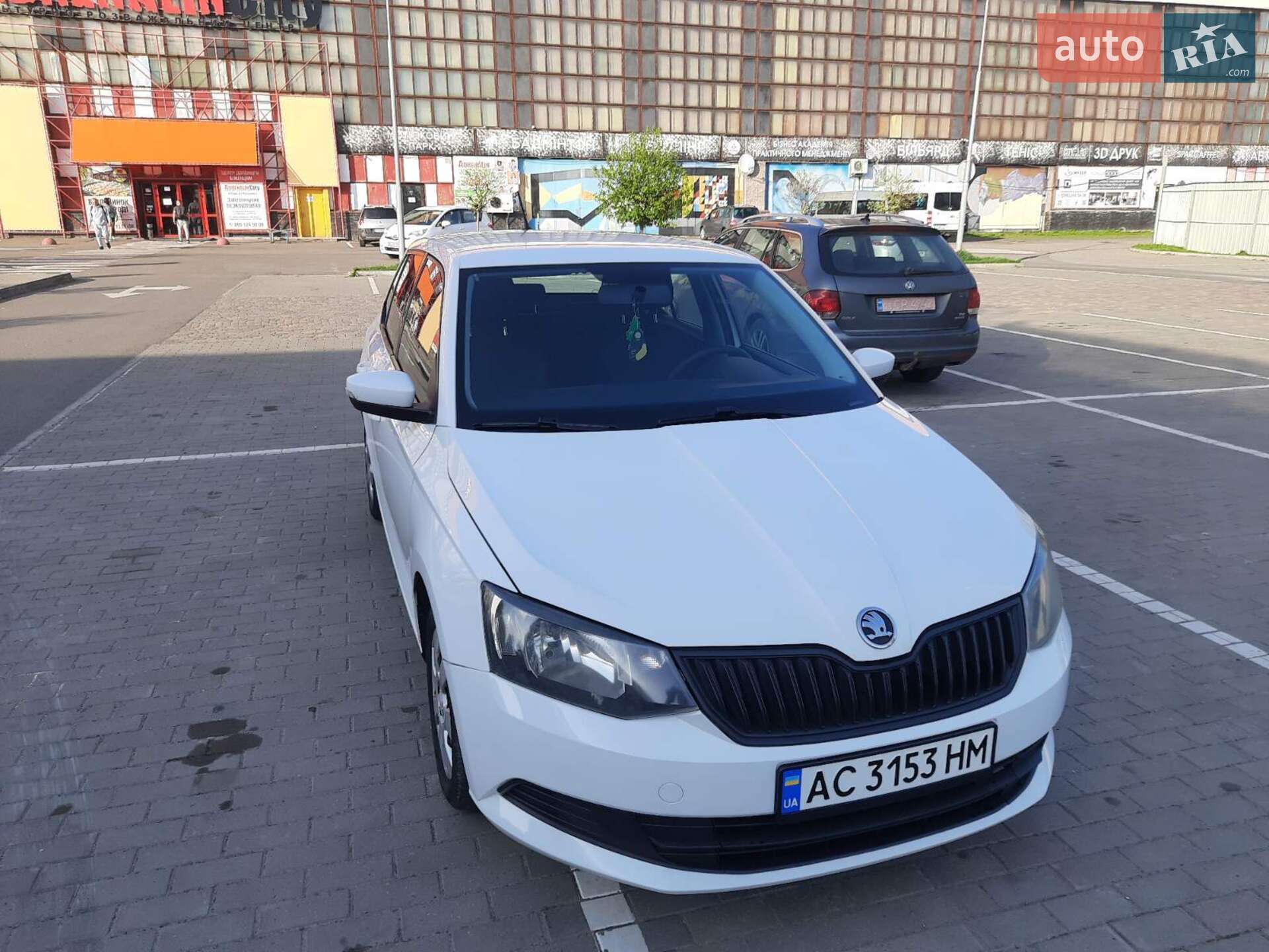 Skoda Fabia 2016 VIN TMBEB6NJ4GZ181968 фото оголошення 2 з 20