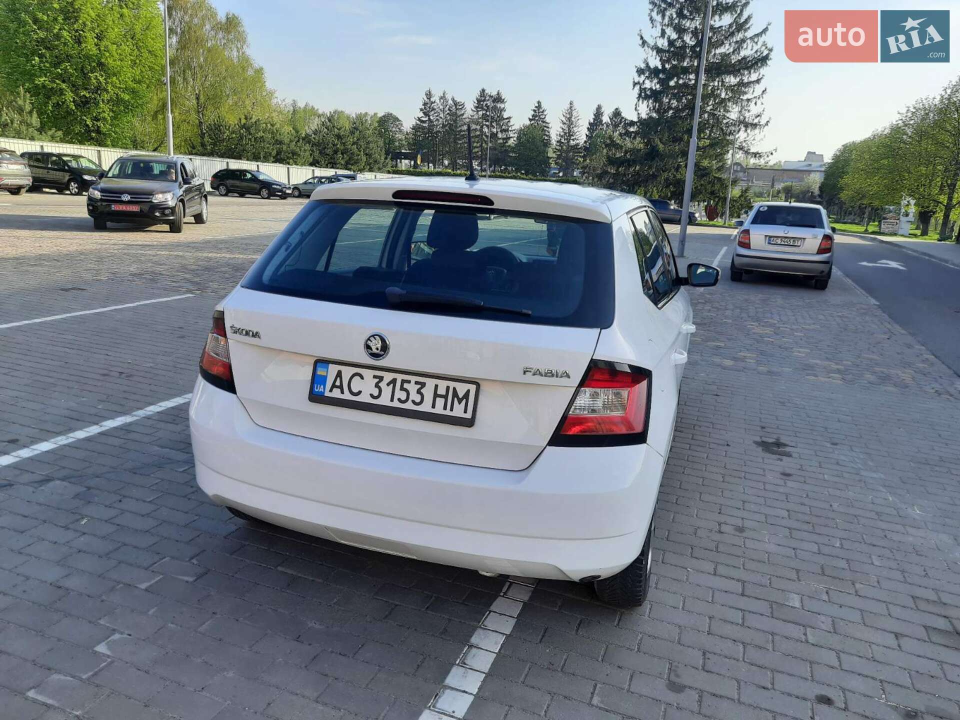 Skoda Fabia 2016 VIN TMBEB6NJ4GZ181968 фото оголошення 5 з 20