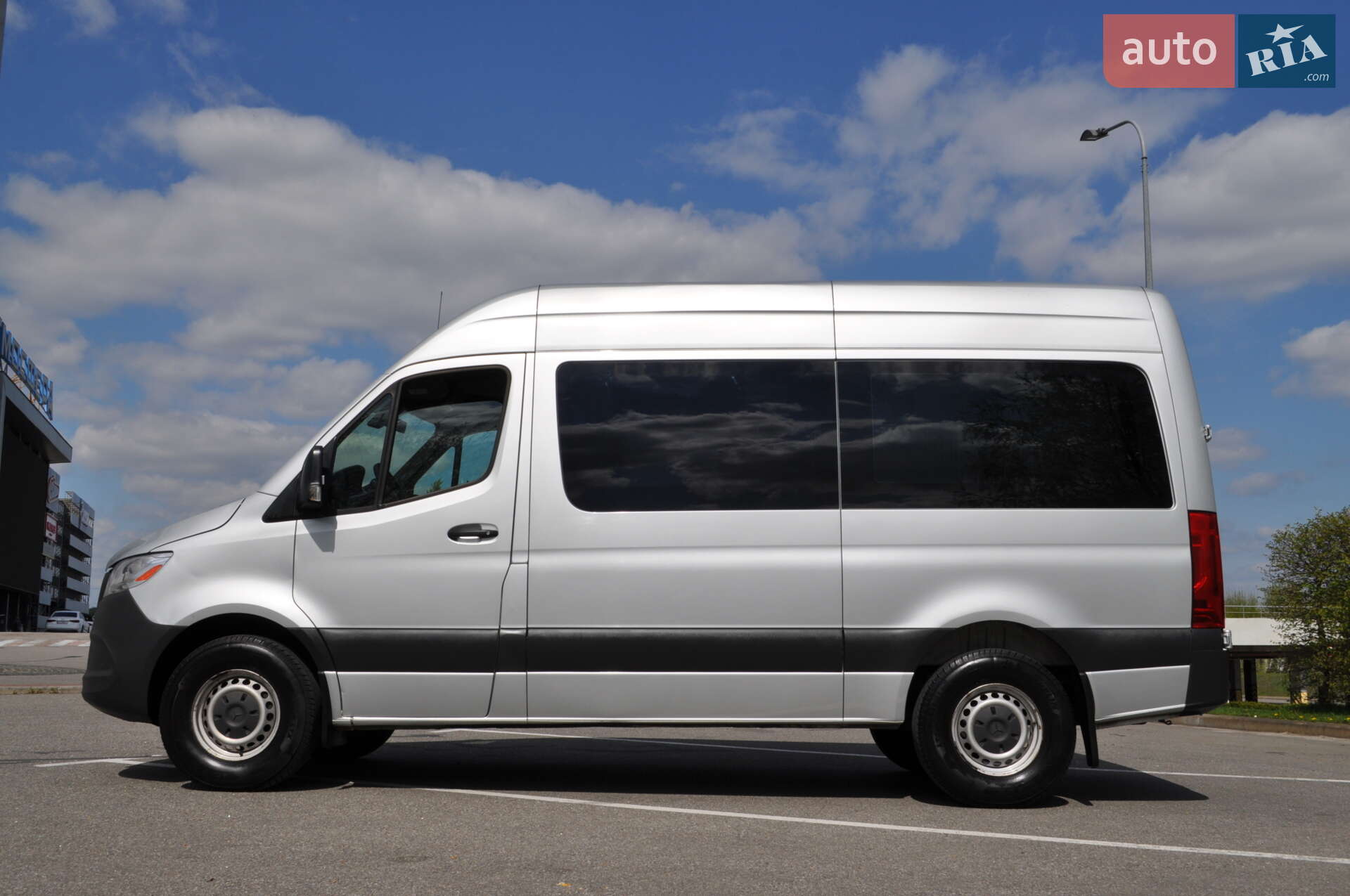 Mercedes-Benz Sprinter 2019 VIN WD4PF0CD5KP188493 фото оголошення 13 з 108