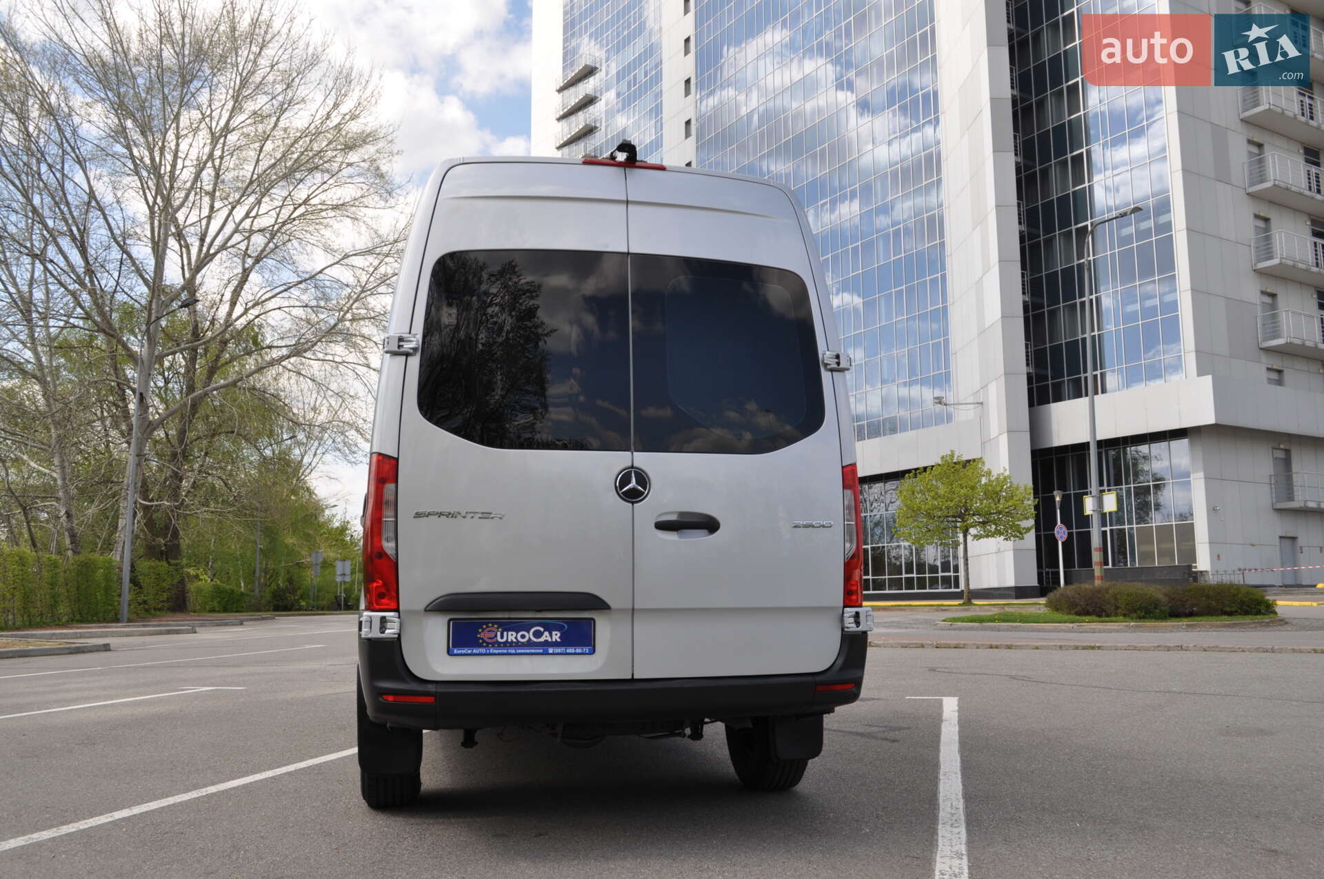 Mercedes-Benz Sprinter 2019 VIN WD4PF0CD5KP188493 фото оголошення 18 з 108